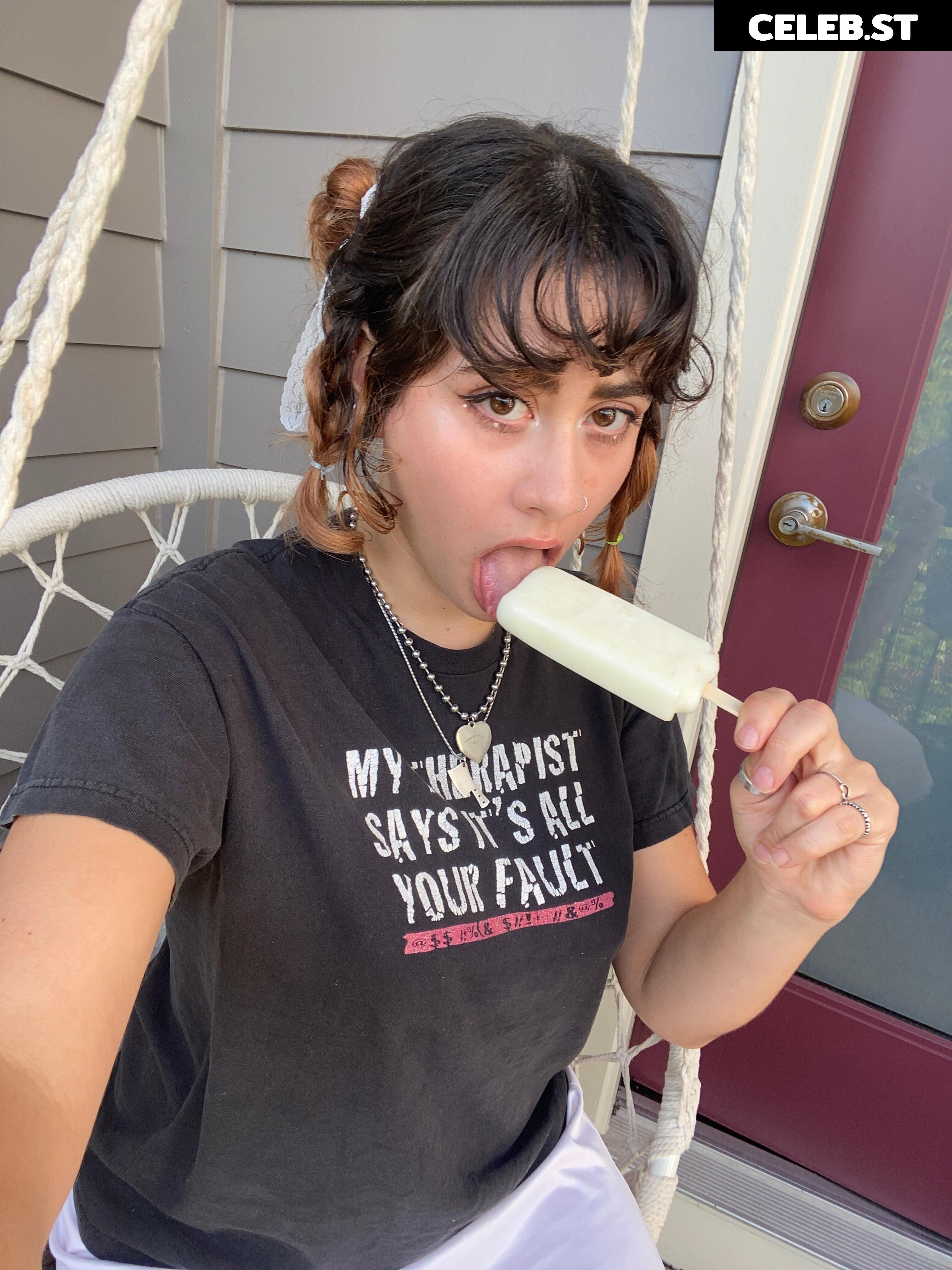 Rocki / Oatmilkmommy Image 20538261