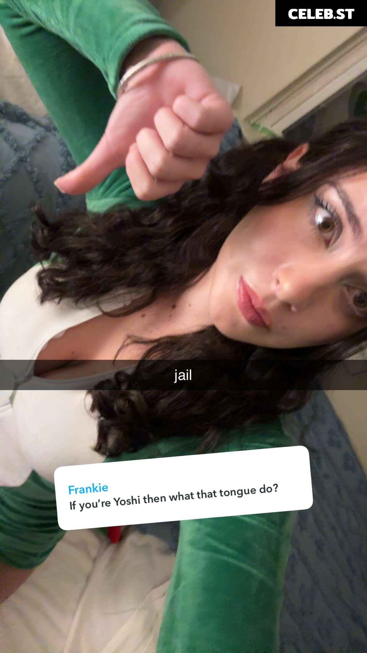 Hotblockchain / Emily Cocea / cryptobaddie1 Image 20595069
