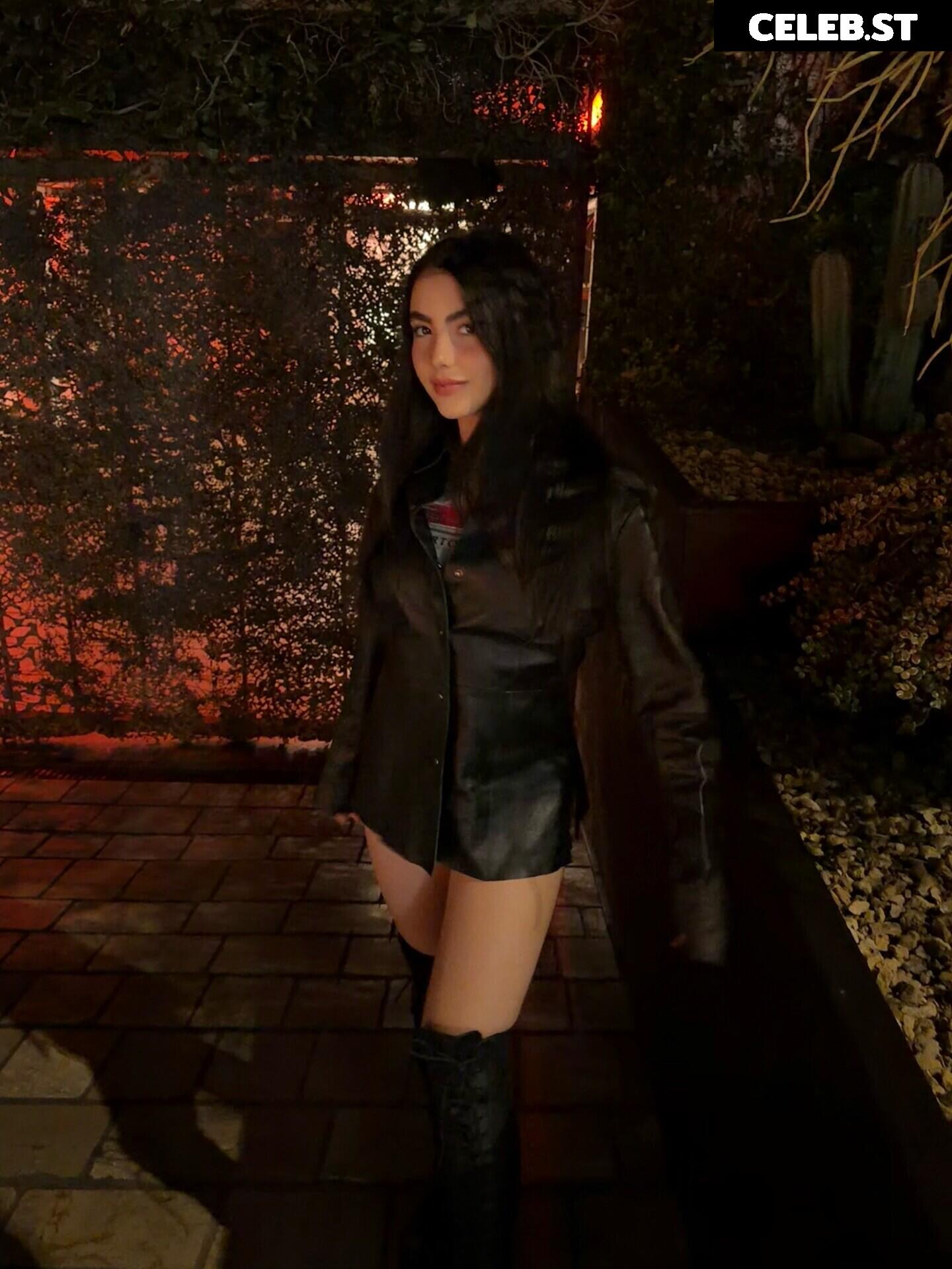 Andrea Botez (leaks = ban) Image 20592573