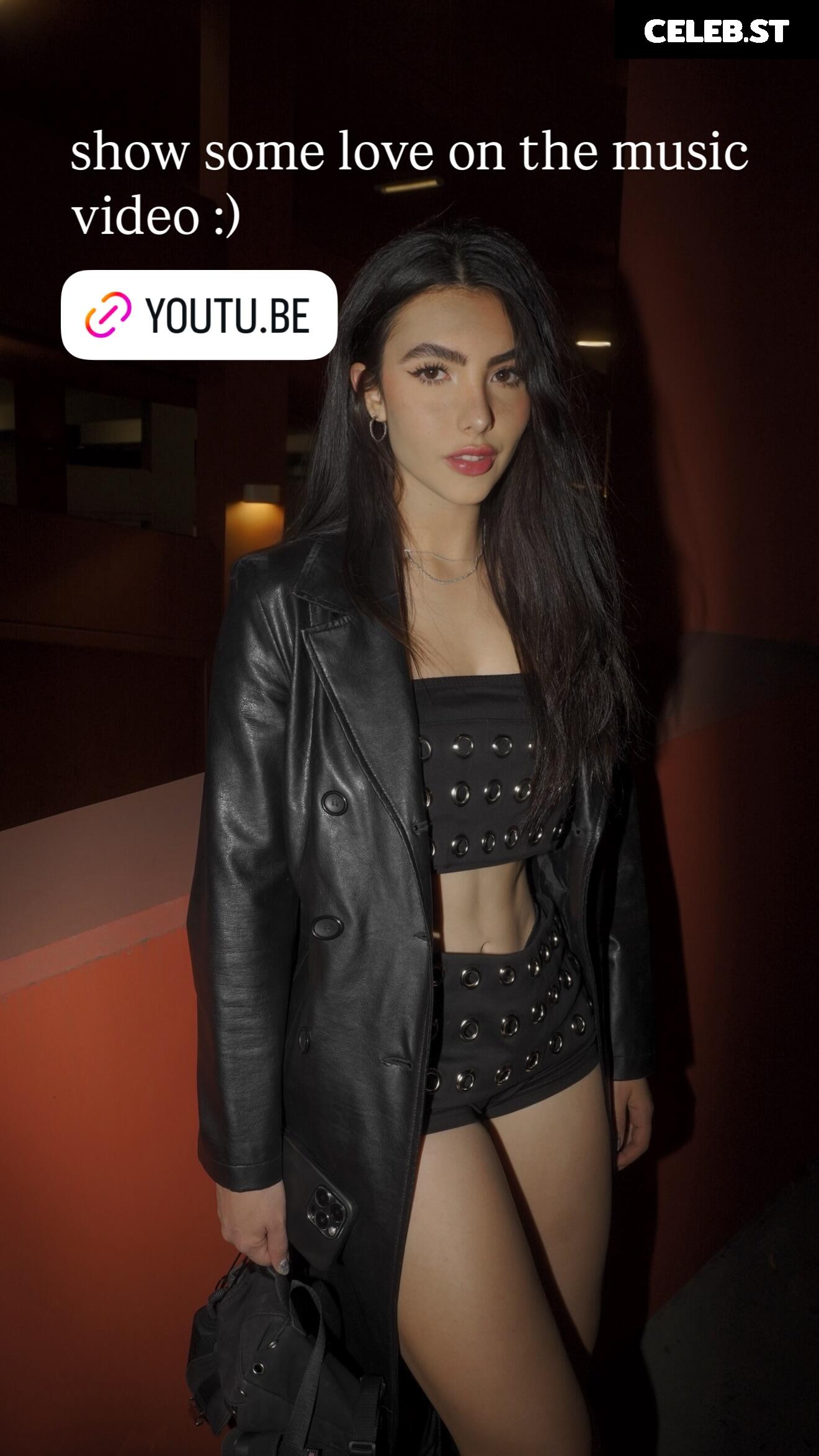 Andrea Botez (leaks = ban) Image 20592495