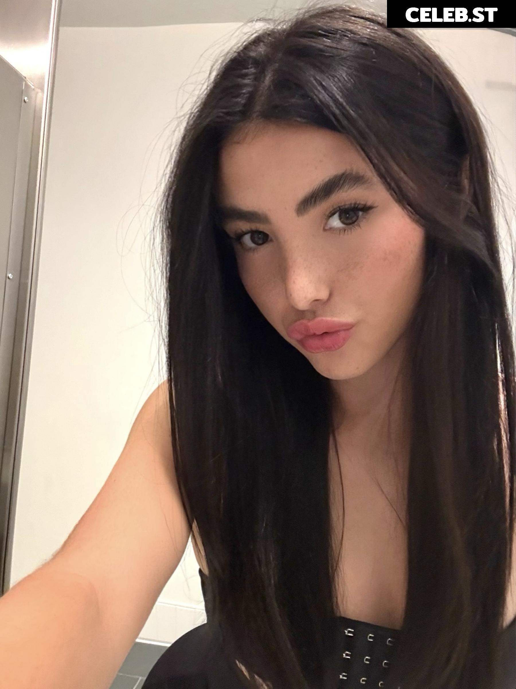 Andrea Botez (leaks = ban) Image 20592455