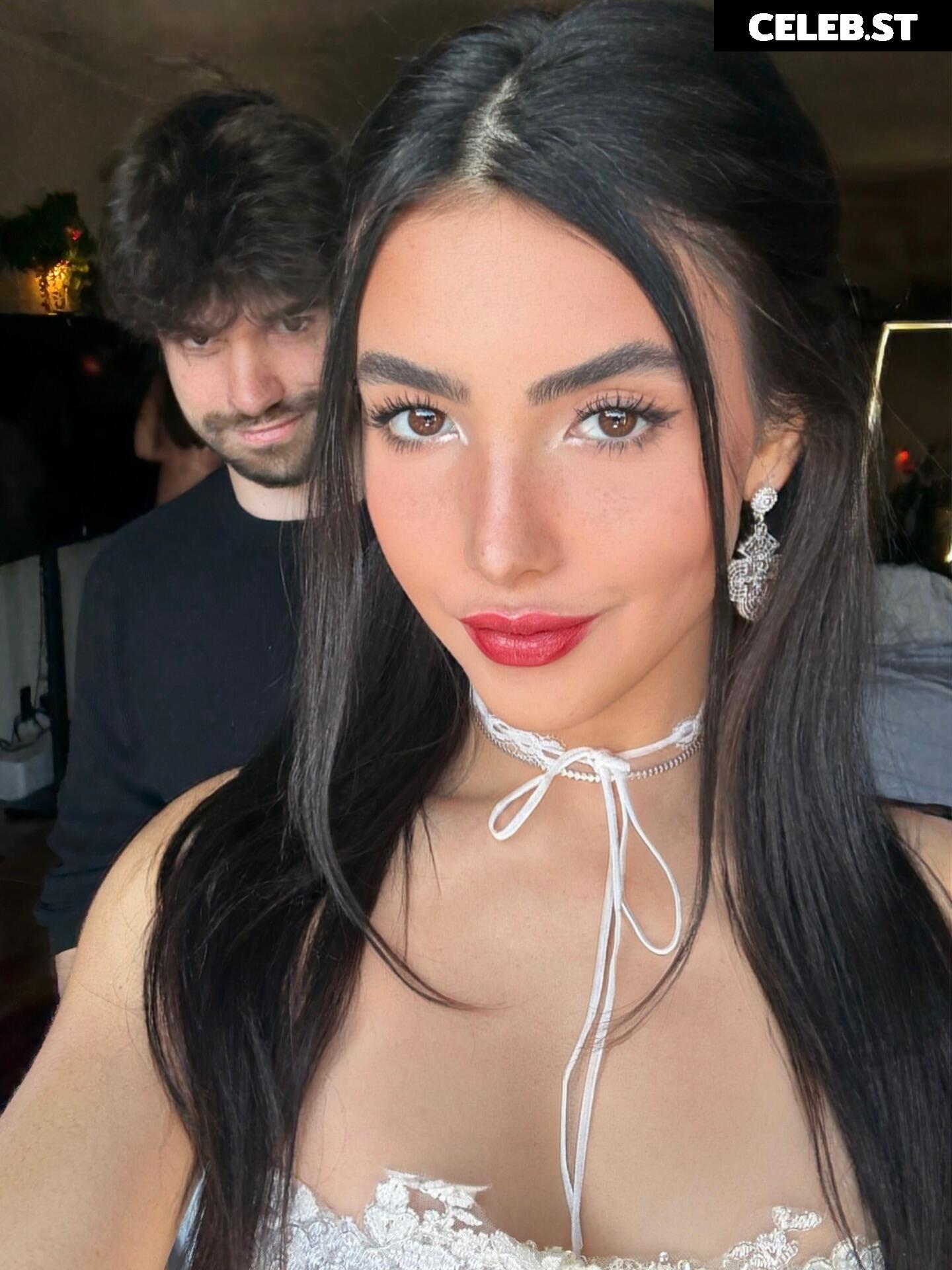 Andrea Botez (leaks = ban) Image 20592354