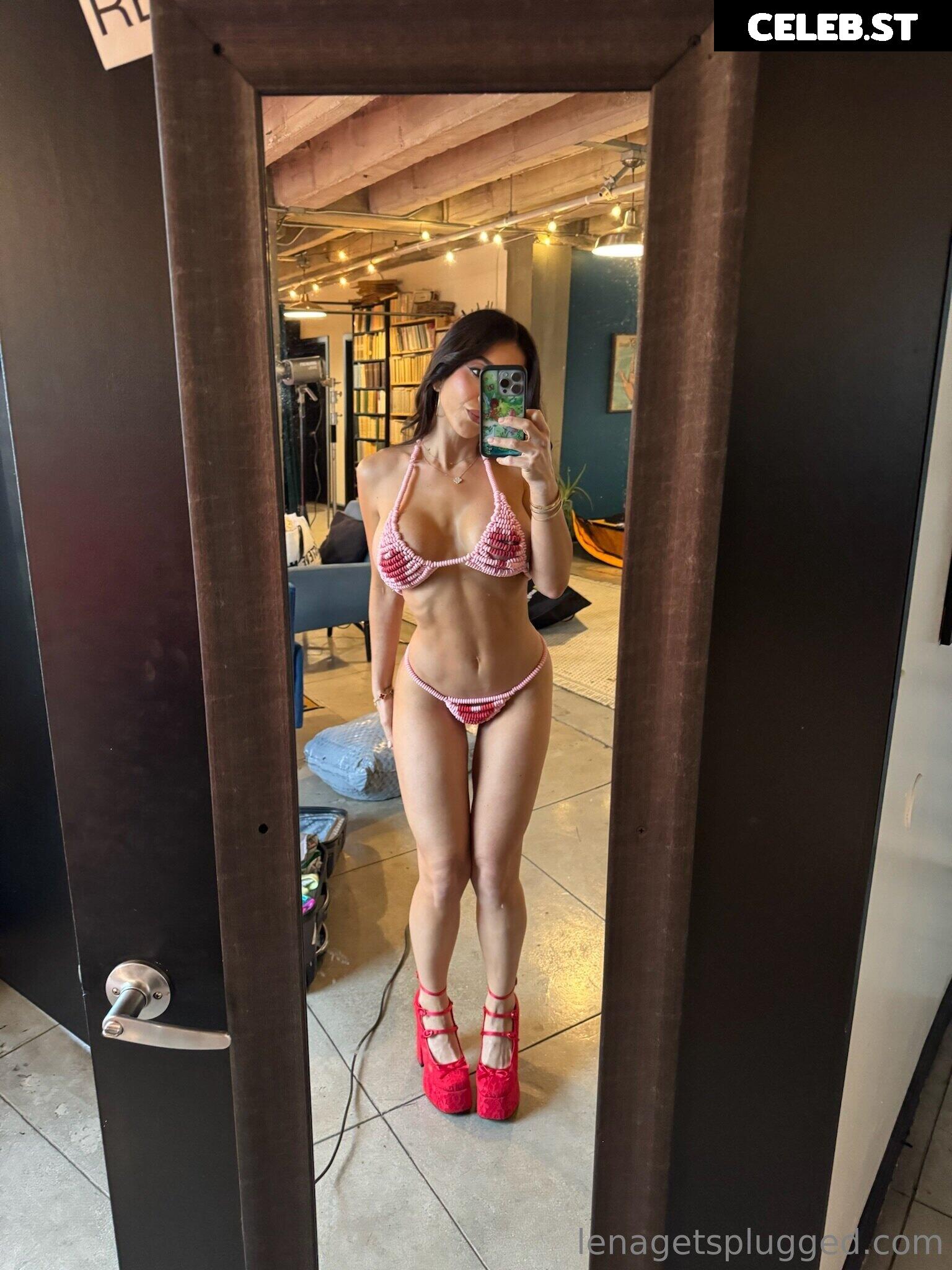 Lena the Plug - LTP Image 20587763