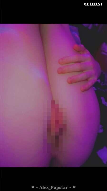 Alex_thighs Image 20456840