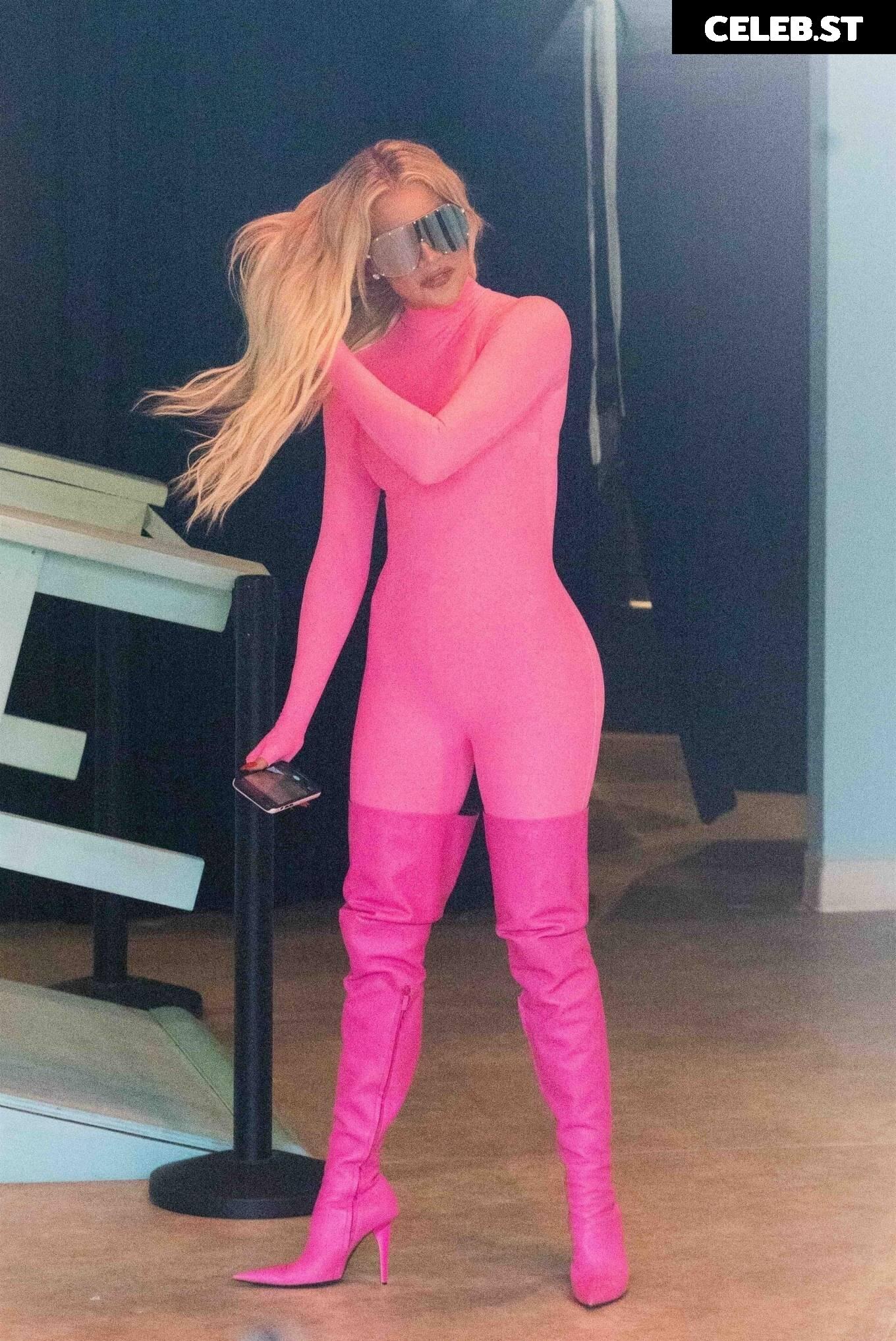 Kim Kardashian Image 2041802