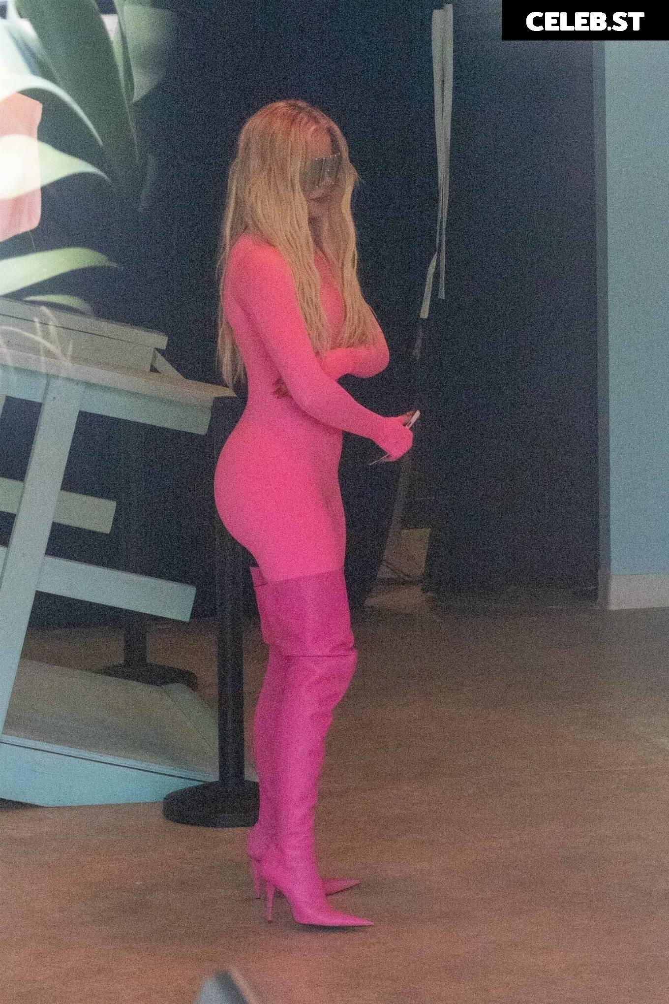 Kim Kardashian Image 2041731