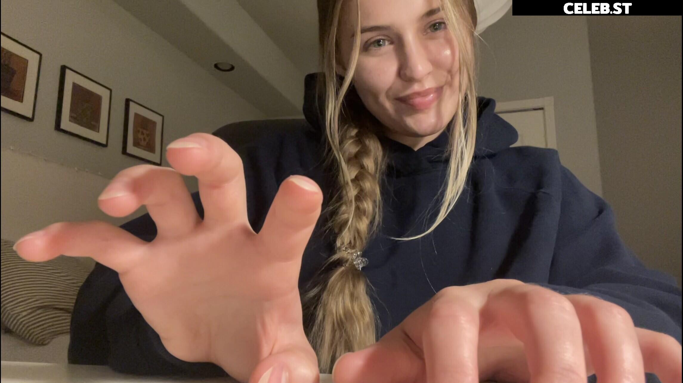 b asmr Image 20426089