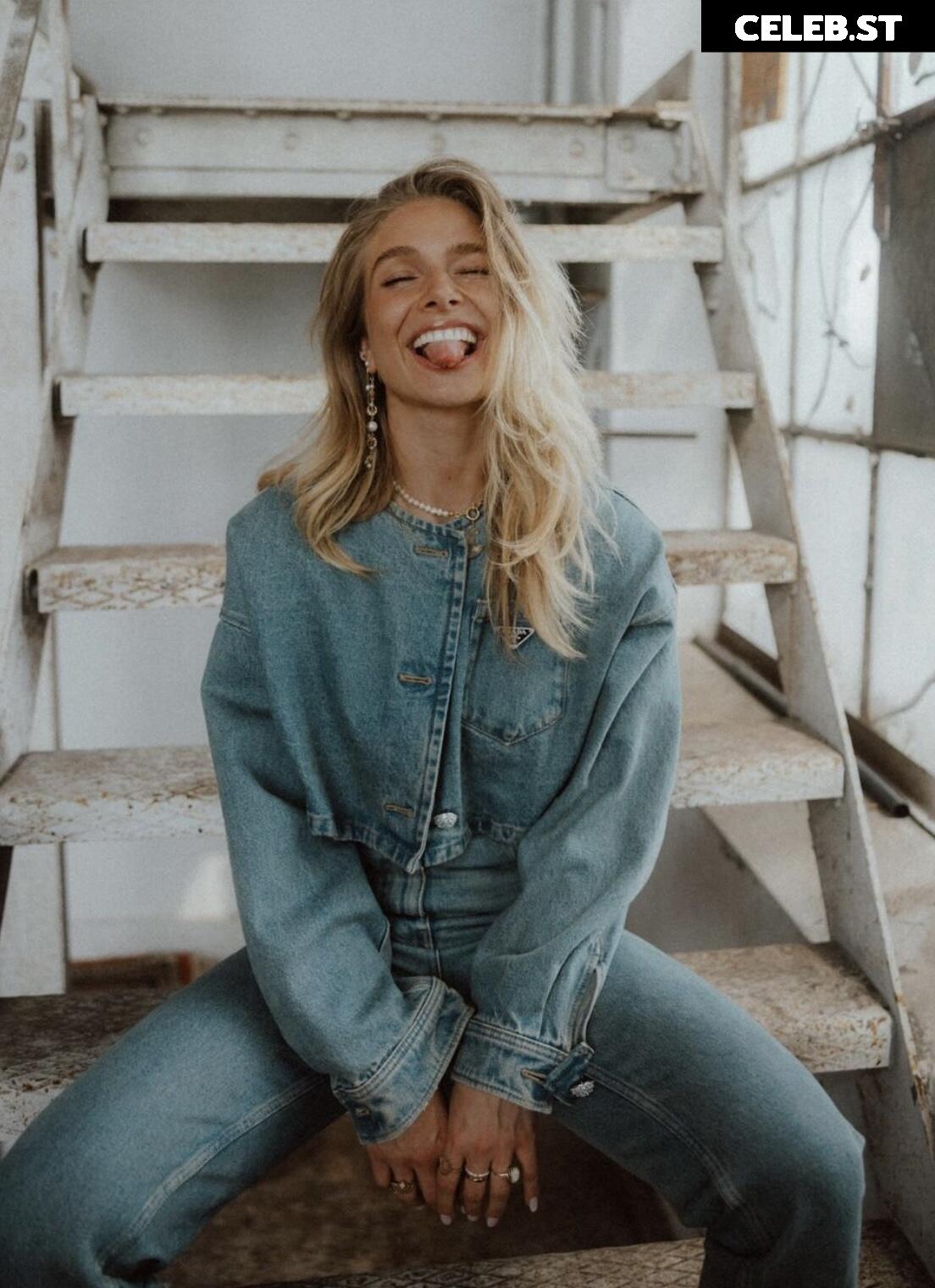 Lola Weippert Image 2040341