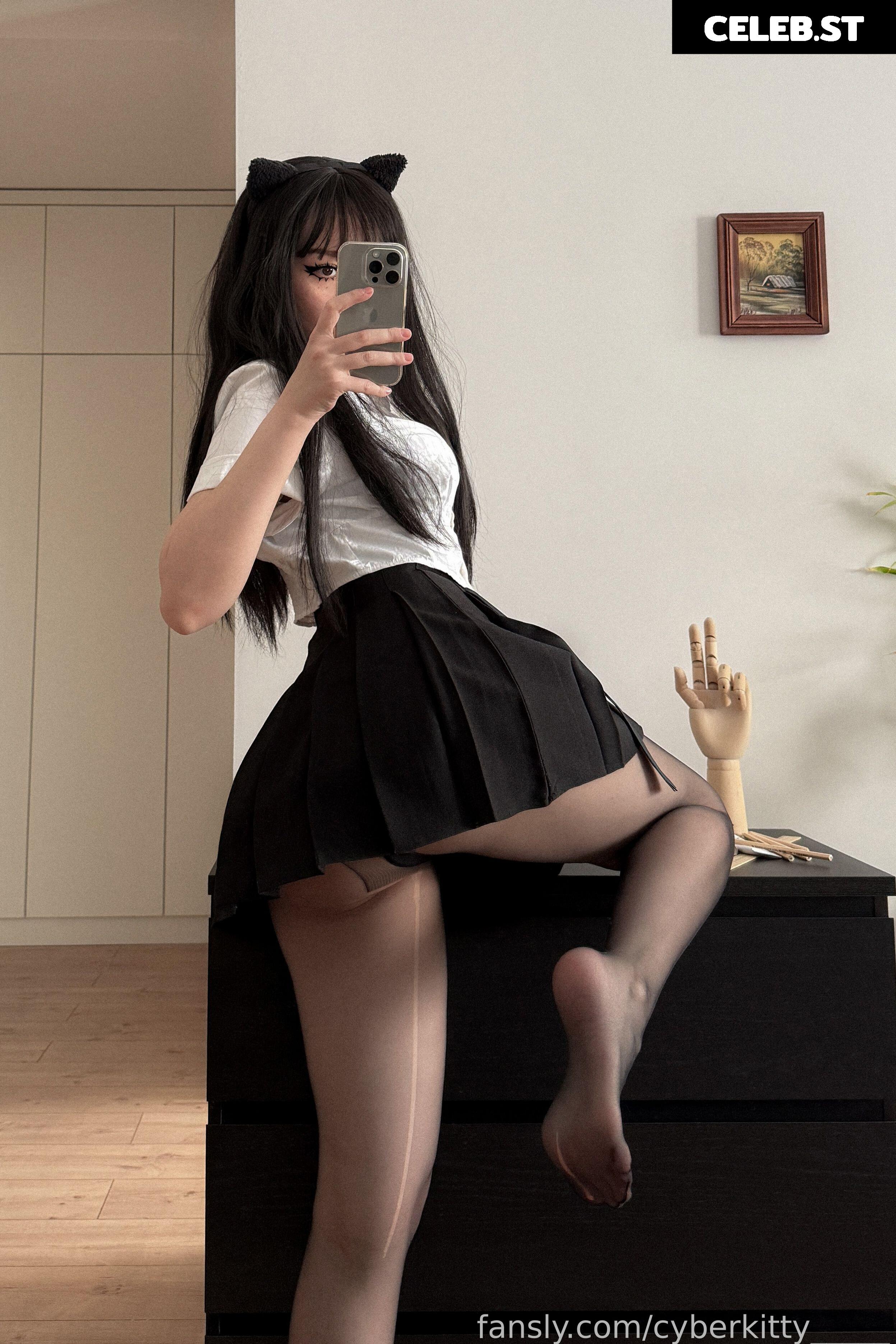 cyberkitty_____  / Dayana Yessembayeva / cyberkitty Image 20358171