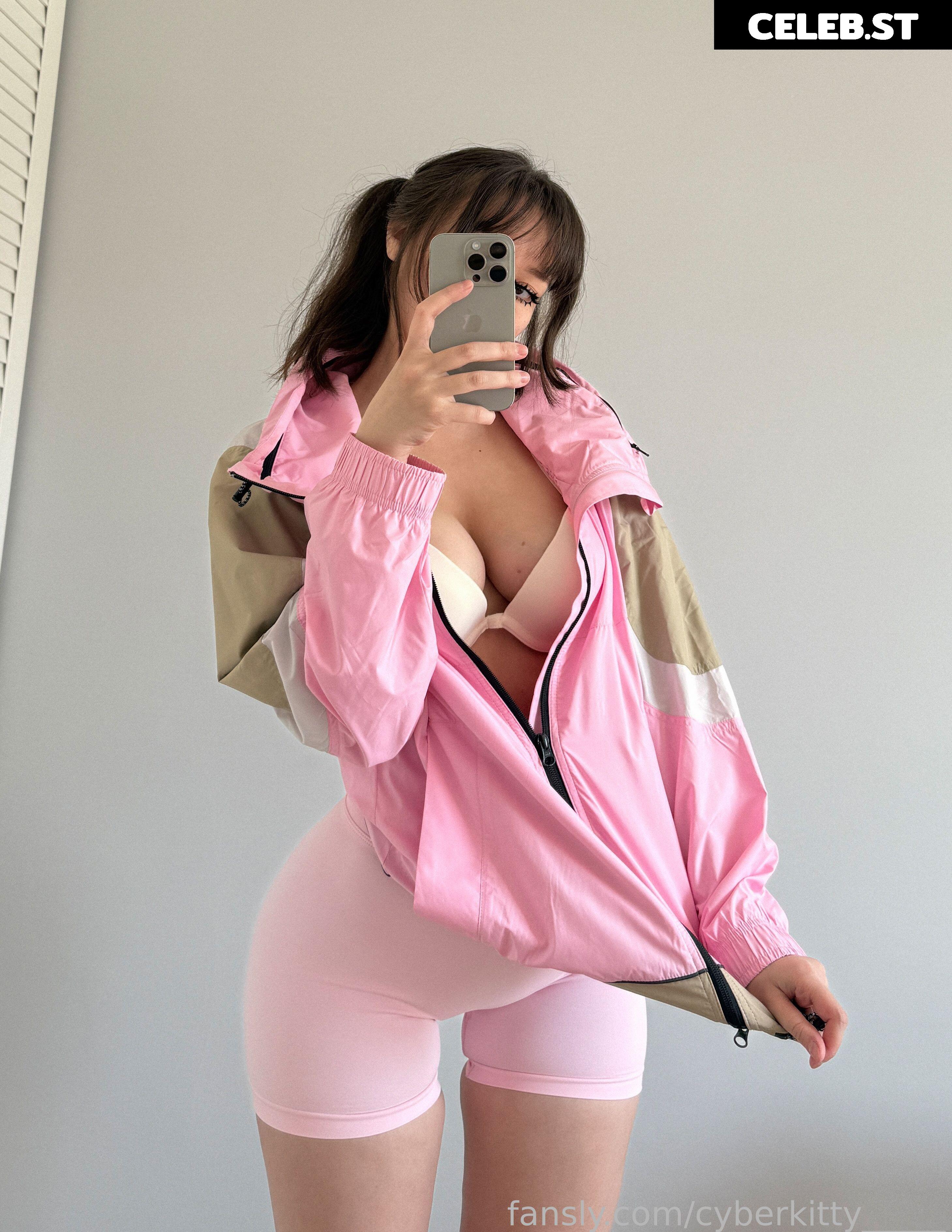cyberkitty_____  / Dayana Yessembayeva / cyberkitty Image 20358307