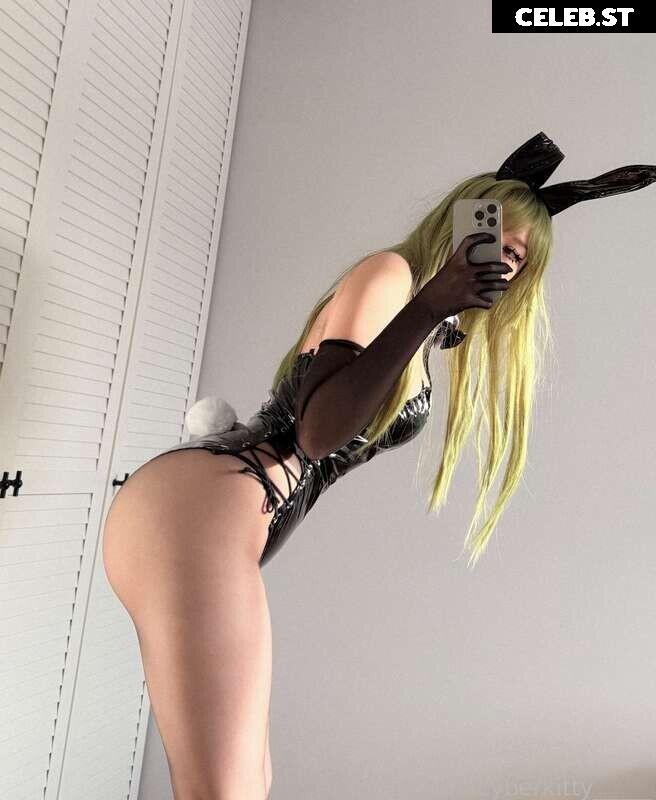 cyberkitty_____  / Dayana Yessembayeva / cyberkitty Image 20357930