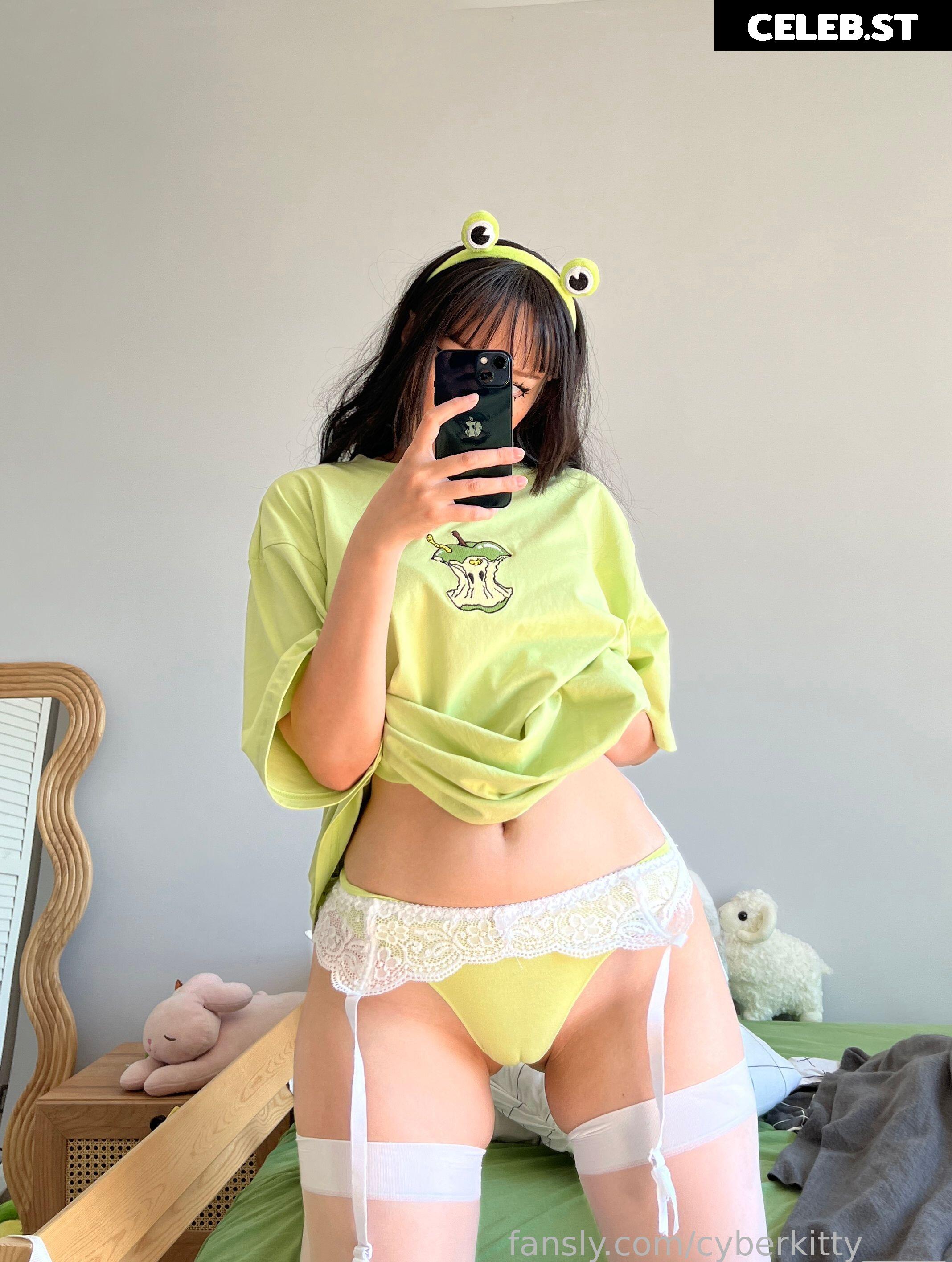 cyberkitty_____  / Dayana Yessembayeva / cyberkitty Image 20357945