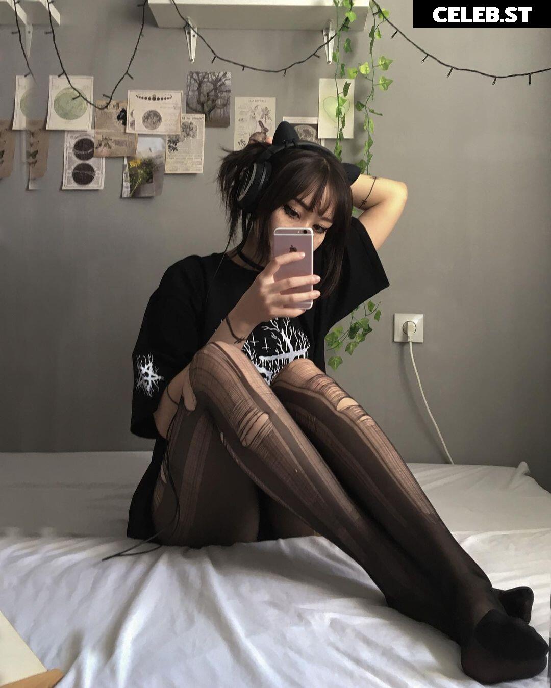 cyberkitty_____  / Dayana Yessembayeva / cyberkitty Image 20357567