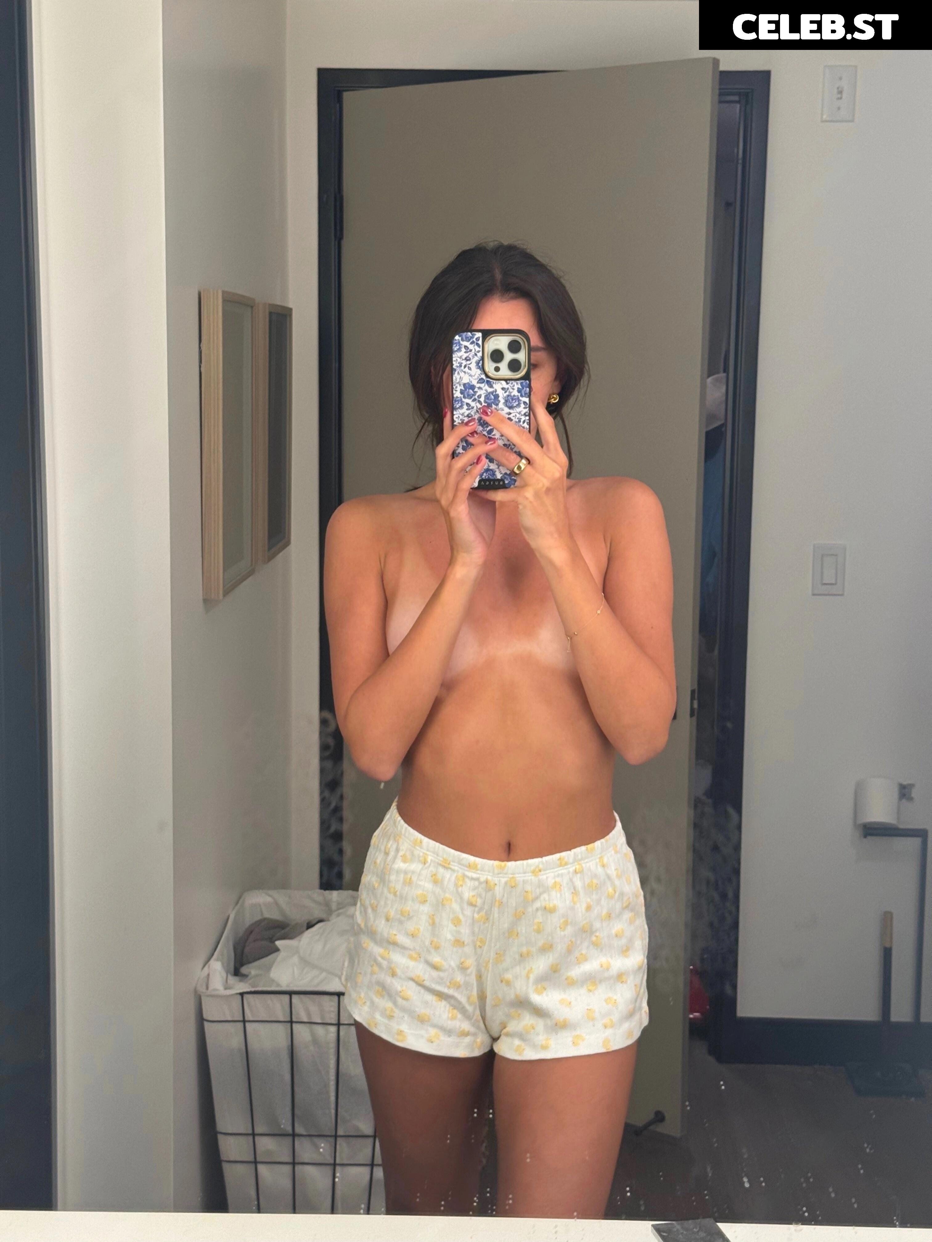 sav - savannah_demers - savannahraedemers Image 20357411