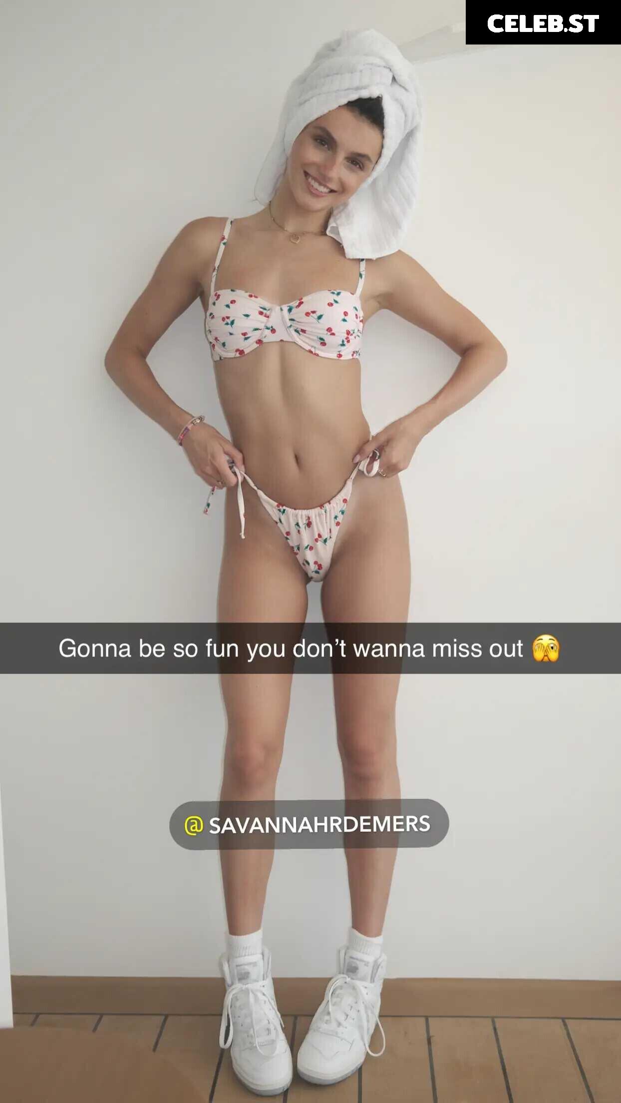 sav - savannah_demers - savannahraedemers Image 20356556