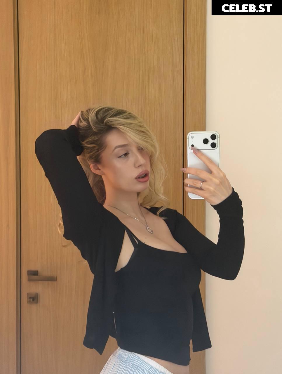 Anisimova Anastasia / anisimovaanastasia Image 20356333