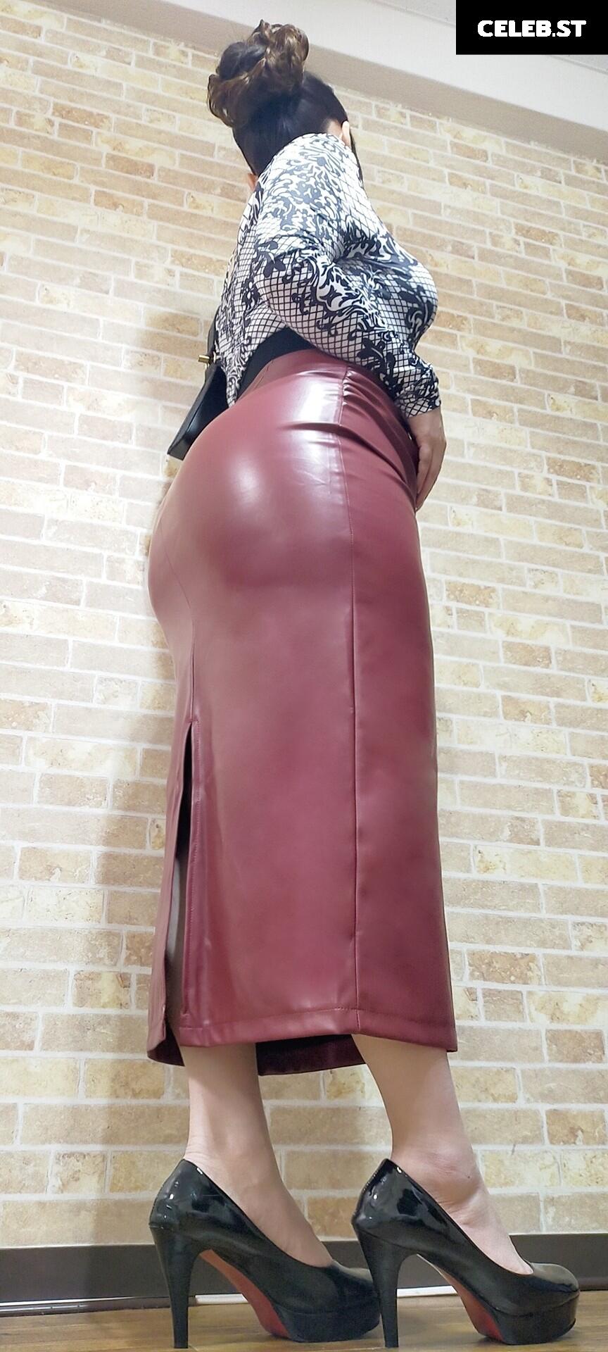nene_booty | nene_workout Image 20369998