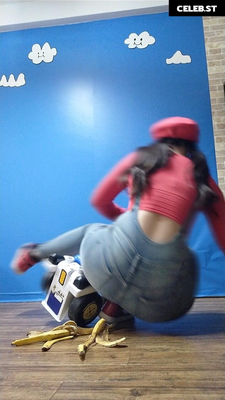 nene_booty | nene_workout Image 20369822