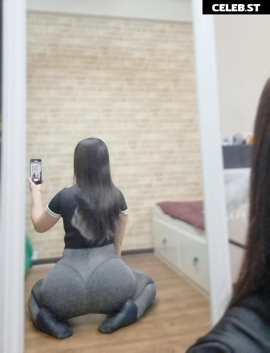 nene_booty | nene_workout Image 20369745