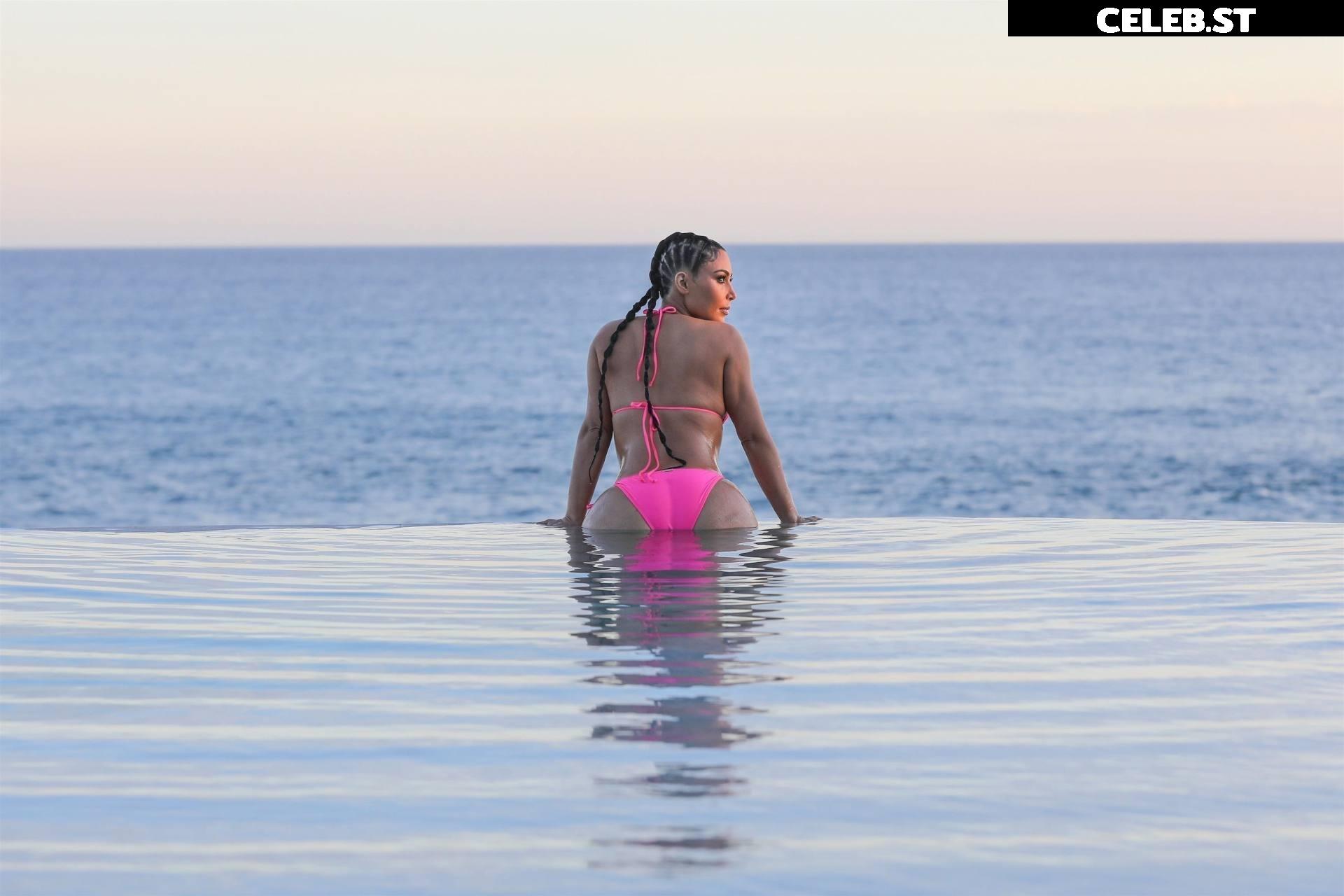 Kim Kardashian Image 2037501