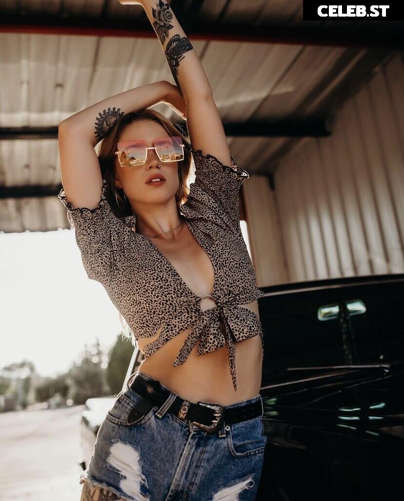 Cera Gibson Image 20349736