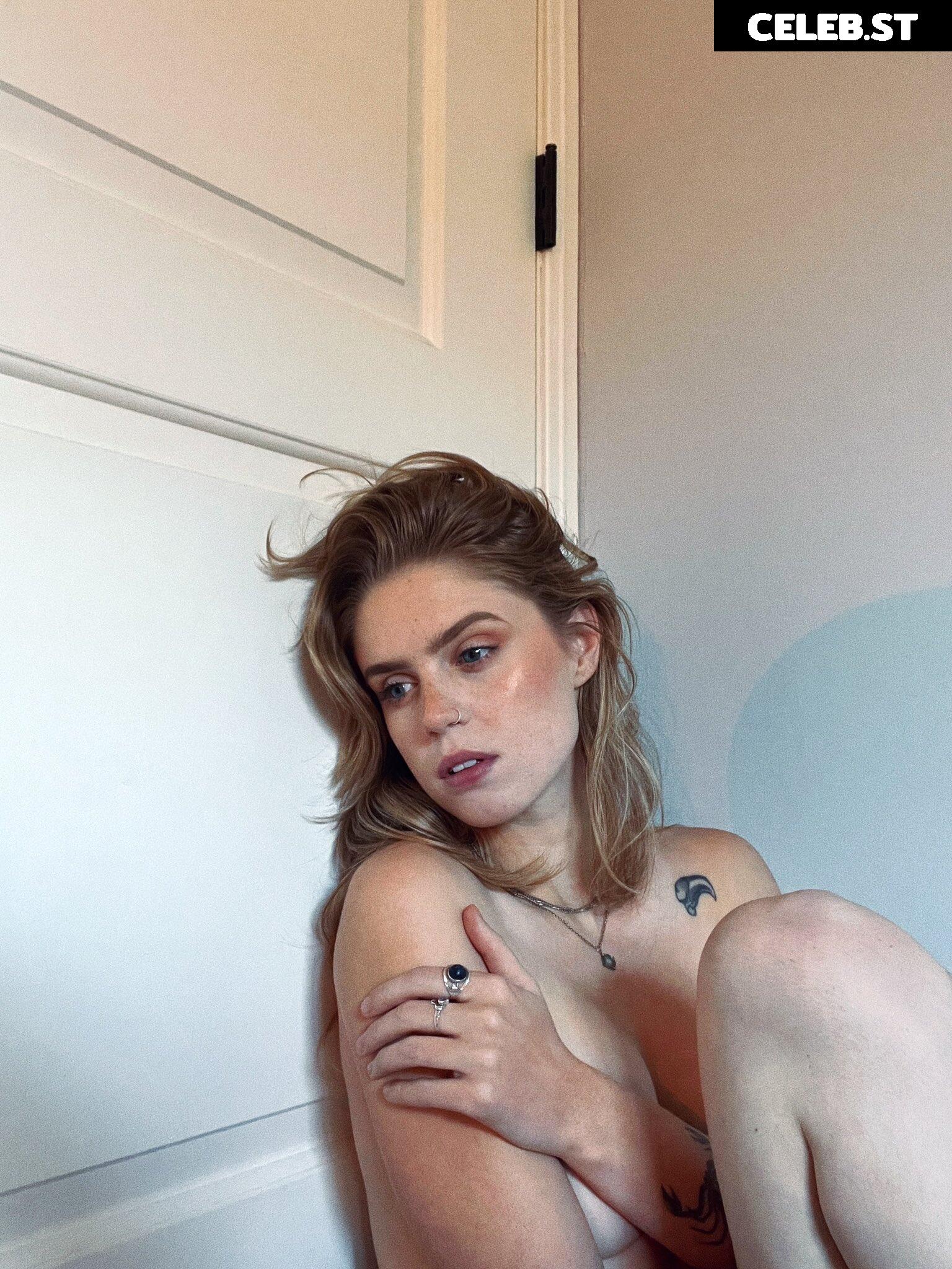 Cera Gibson Image 20349756