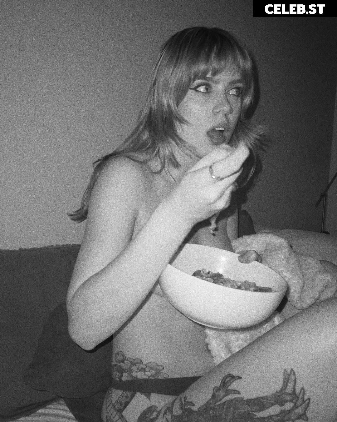 Cera Gibson Image 20349688