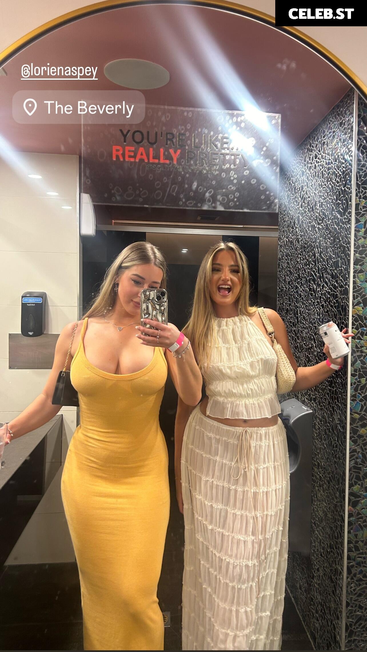 Samantha Pinder / sammypinder / Sammyfit Image 20338310