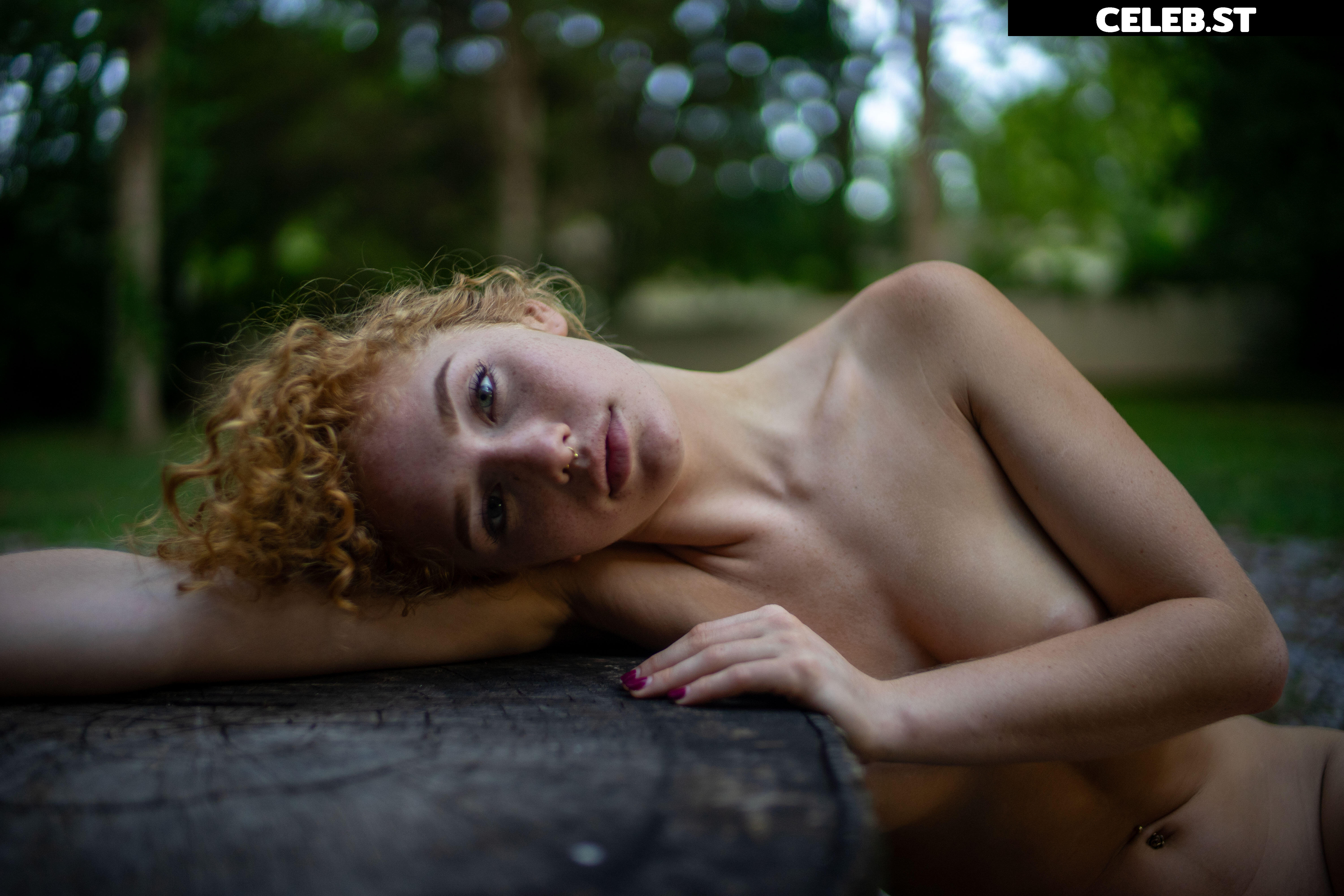 Morgan Crabtree (Soularouge / Emblu / Gingerpeach / Twotantric) Image 20330023