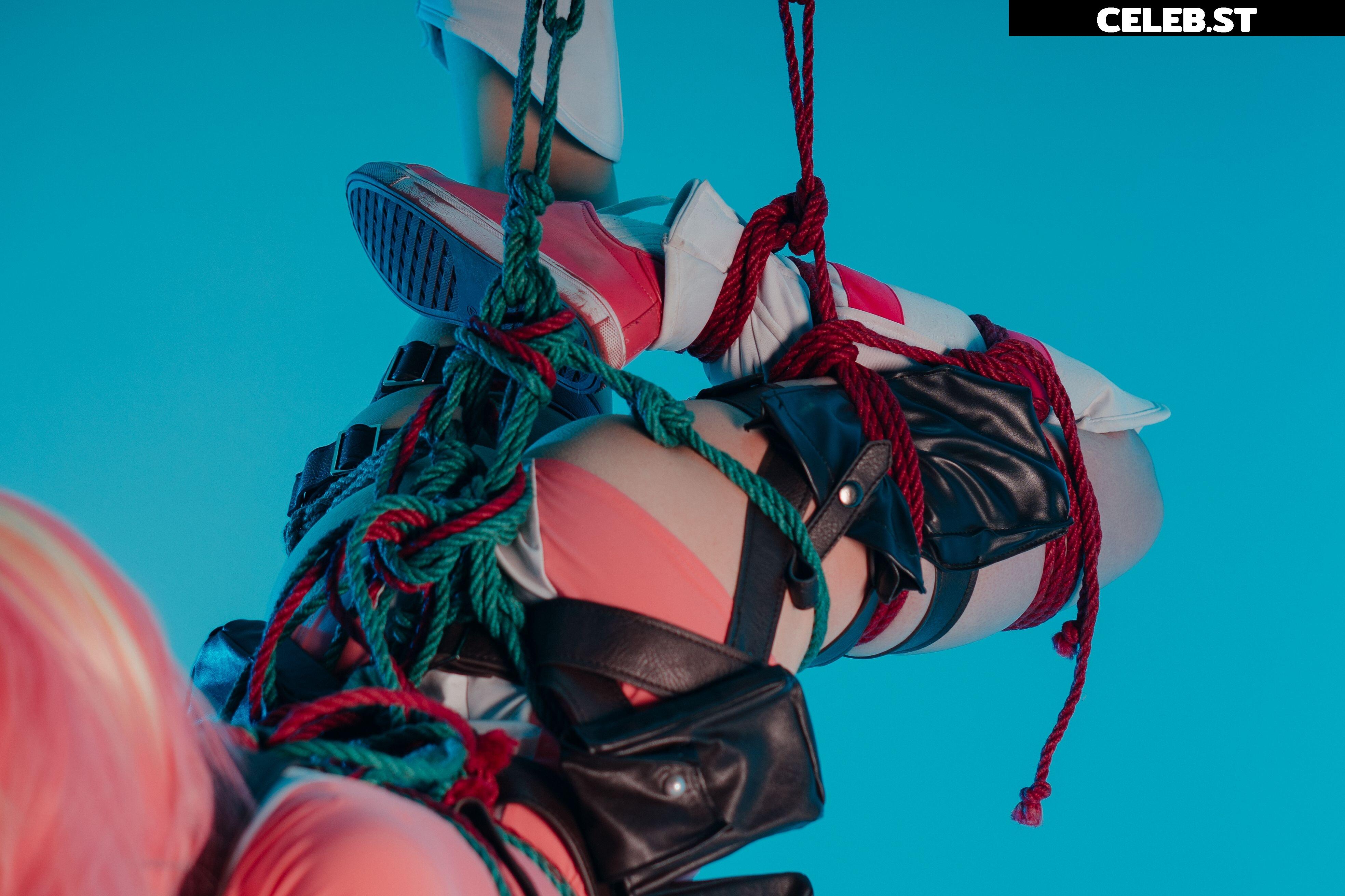 DonnaLoli Image 202510