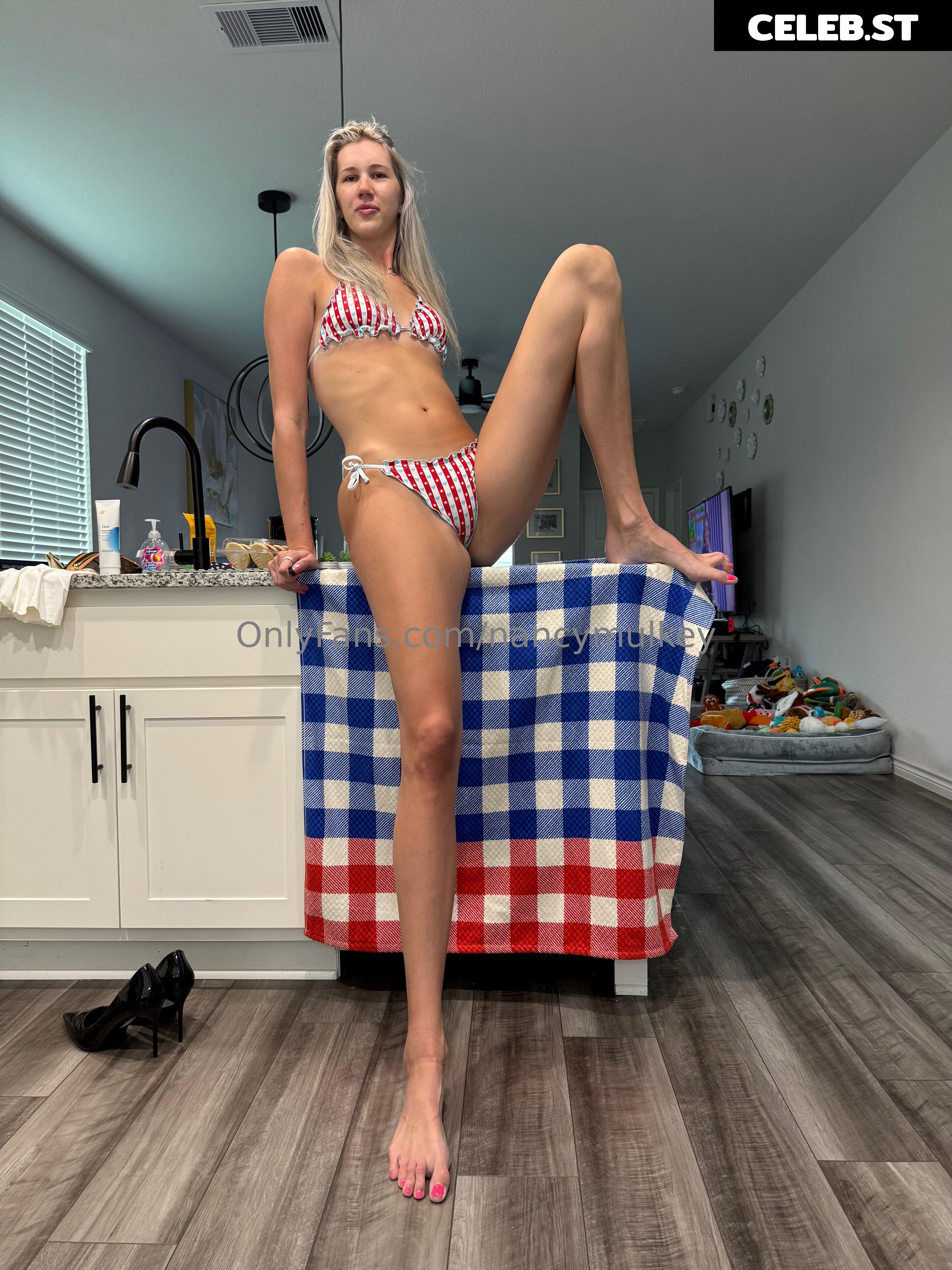 Amazon Allie | amazonalli32 - 6'10'' (208 cm) Image 20250427