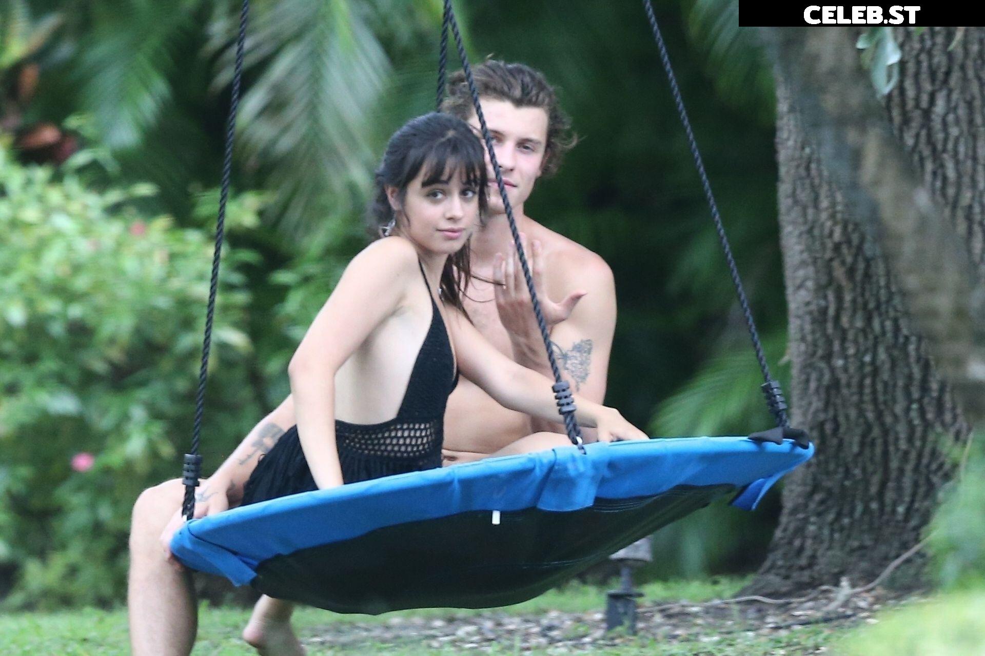 Camila Cabello Image 2025933