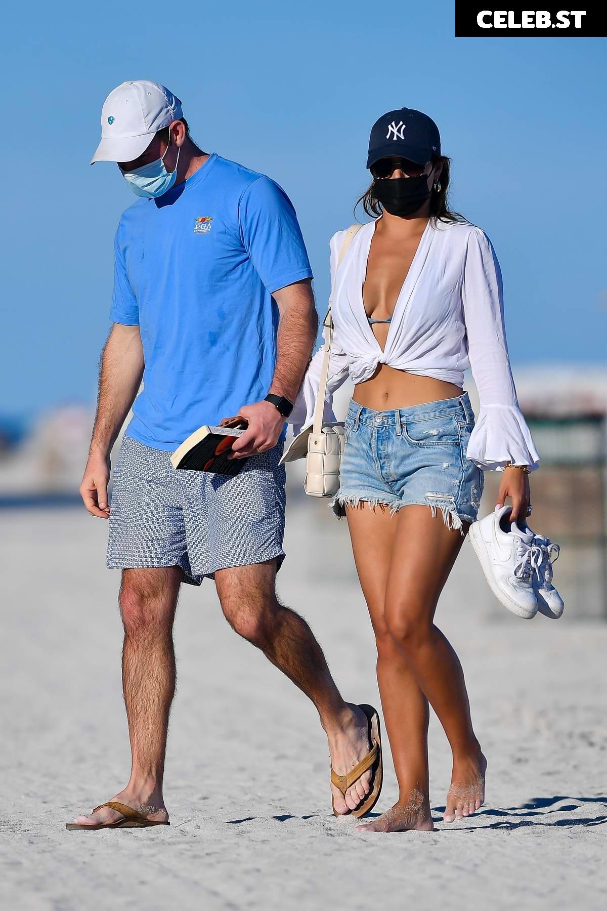 Brooks Nader Image 2027831