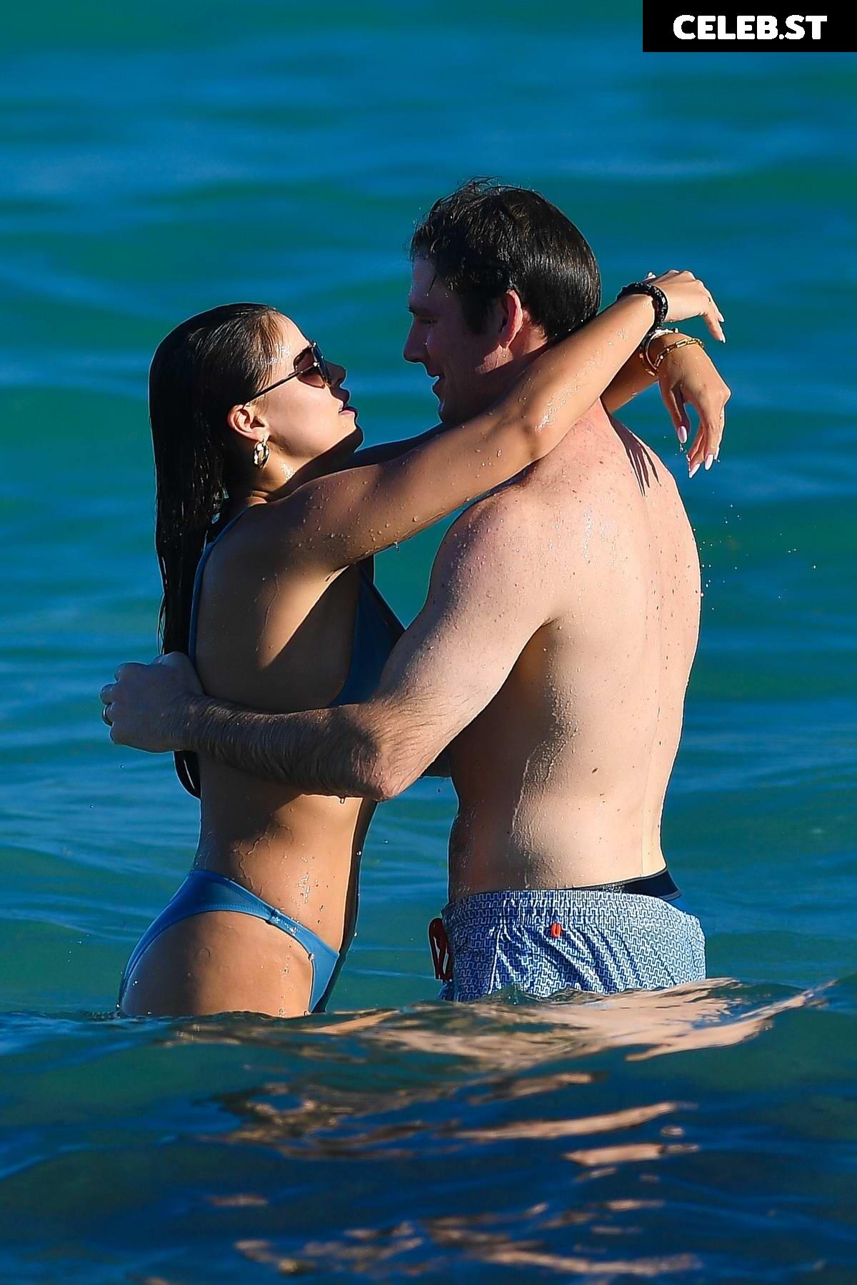 Brooks Nader Image 2027371