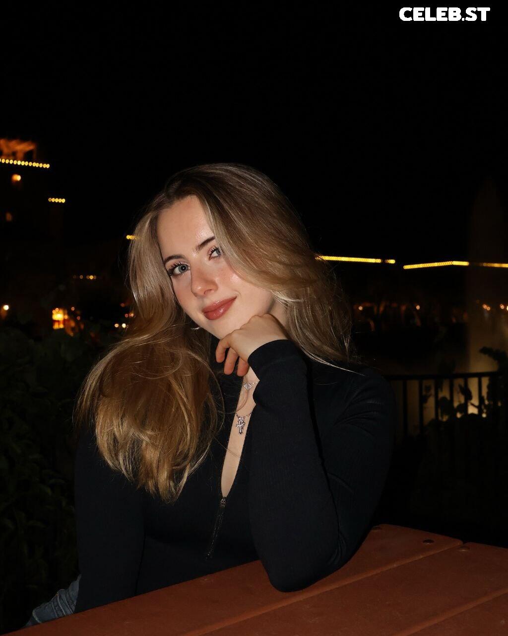 Krissee | k.rissee | kr1ssee Image 20244191