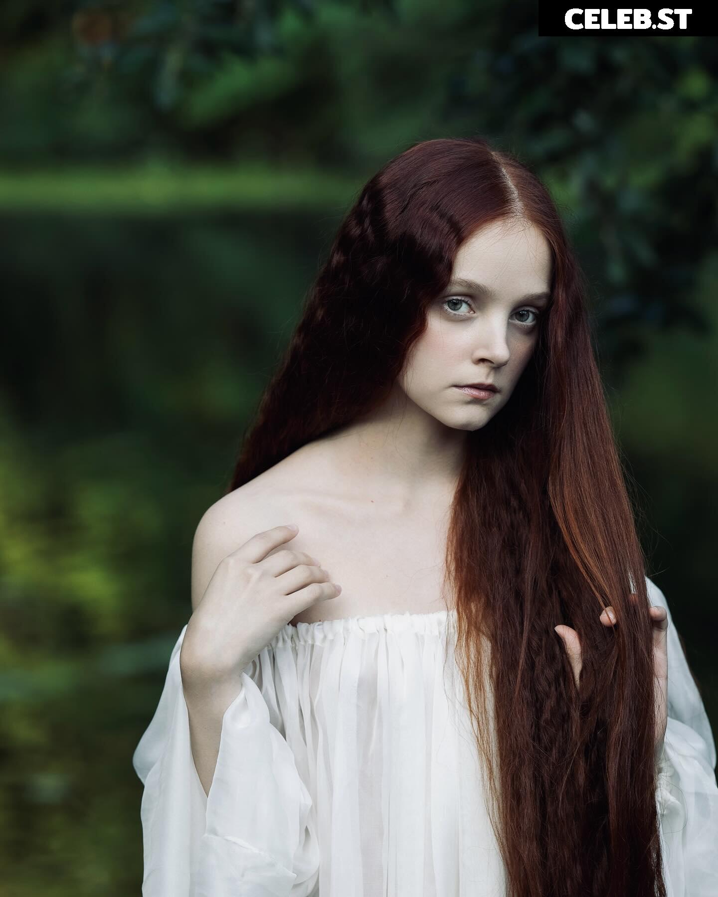 Shcherbakova Darya | Foxy Dariy (@re_foxy_dariy) Image 20242532