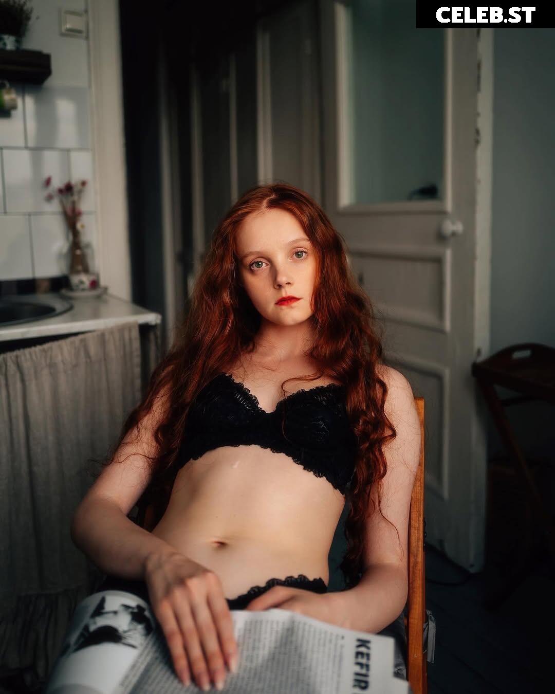 Shcherbakova Darya | Foxy Dariy (@re_foxy_dariy) Image 20242439