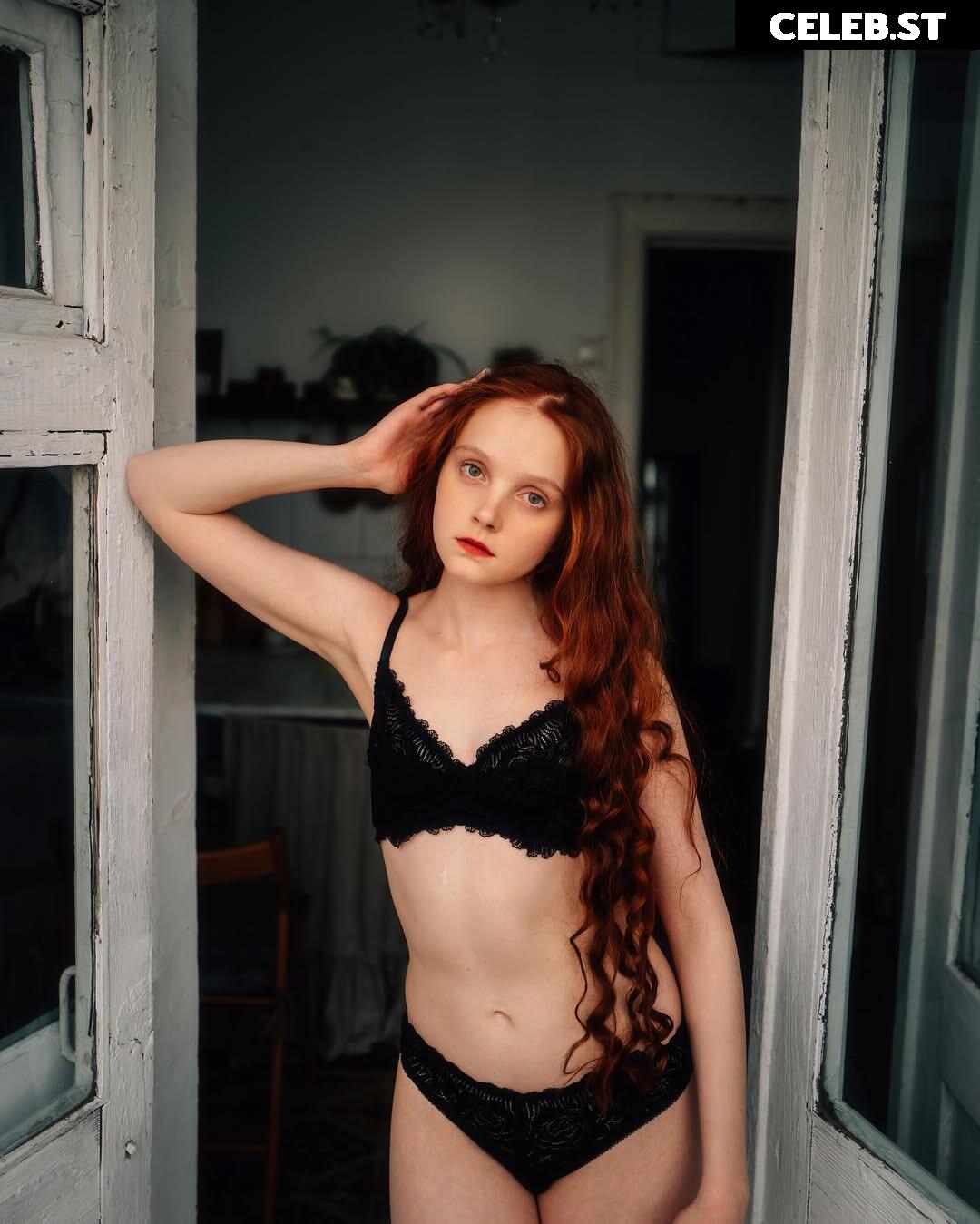 Shcherbakova Darya | Foxy Dariy (@re_foxy_dariy) Image 20242443