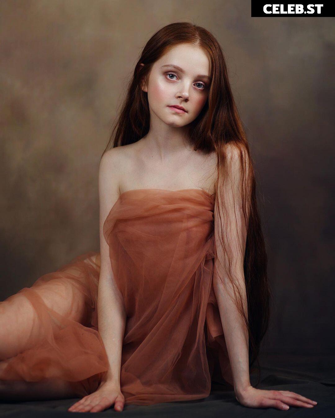 Shcherbakova Darya | Foxy Dariy (@re_foxy_dariy) Image 20242343
