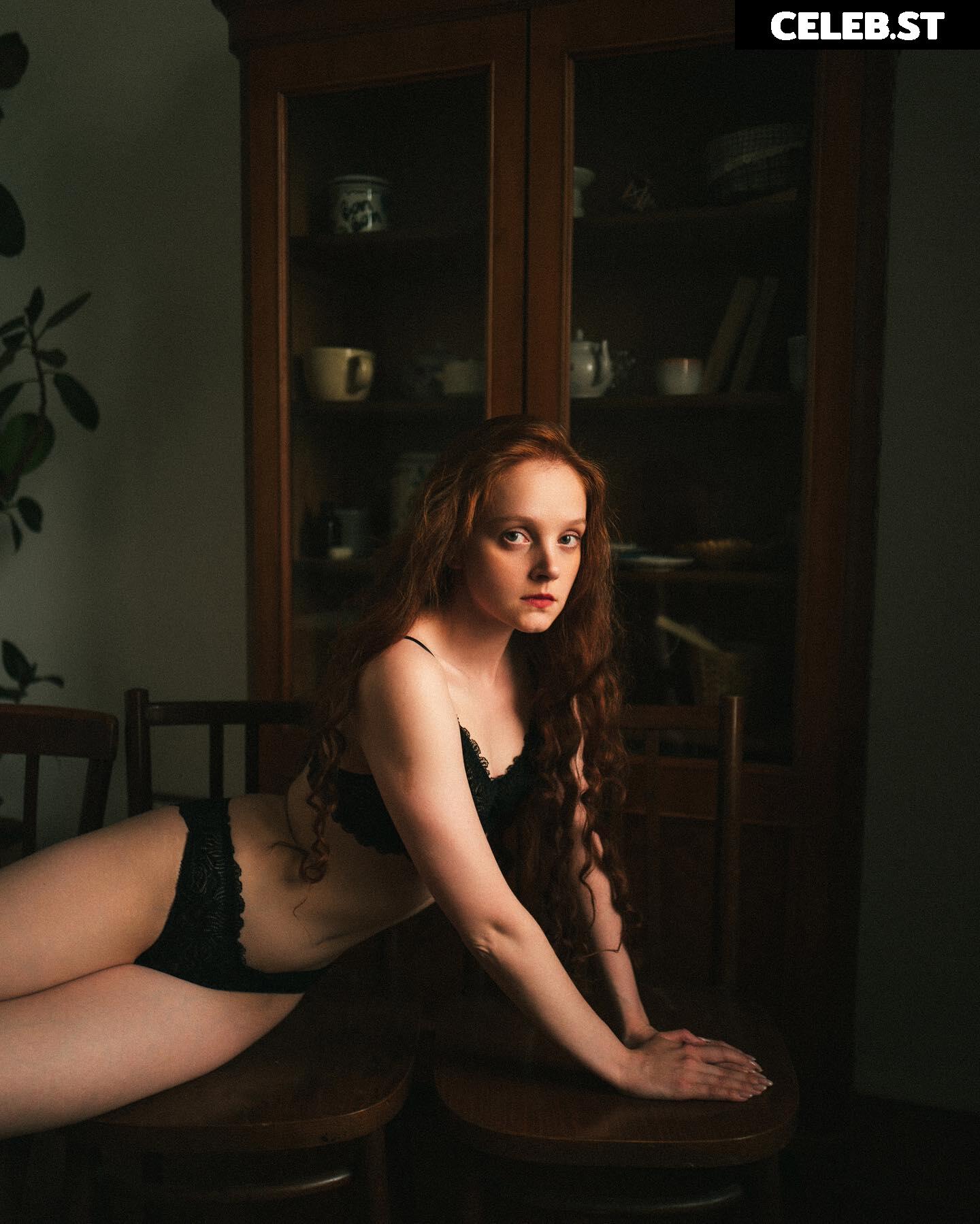 Shcherbakova Darya | Foxy Dariy (@re_foxy_dariy) Image 20242289
