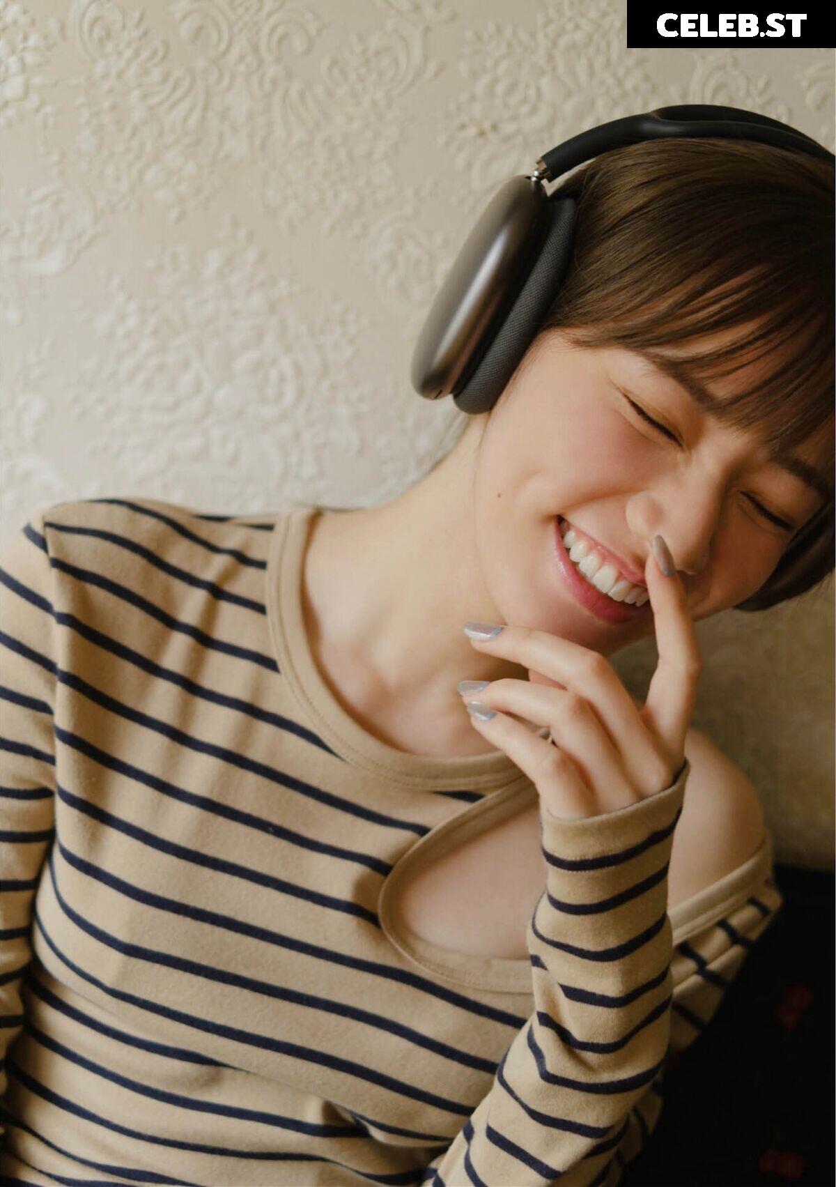 Rena Miyashita (宮下玲奈) Image 20214228