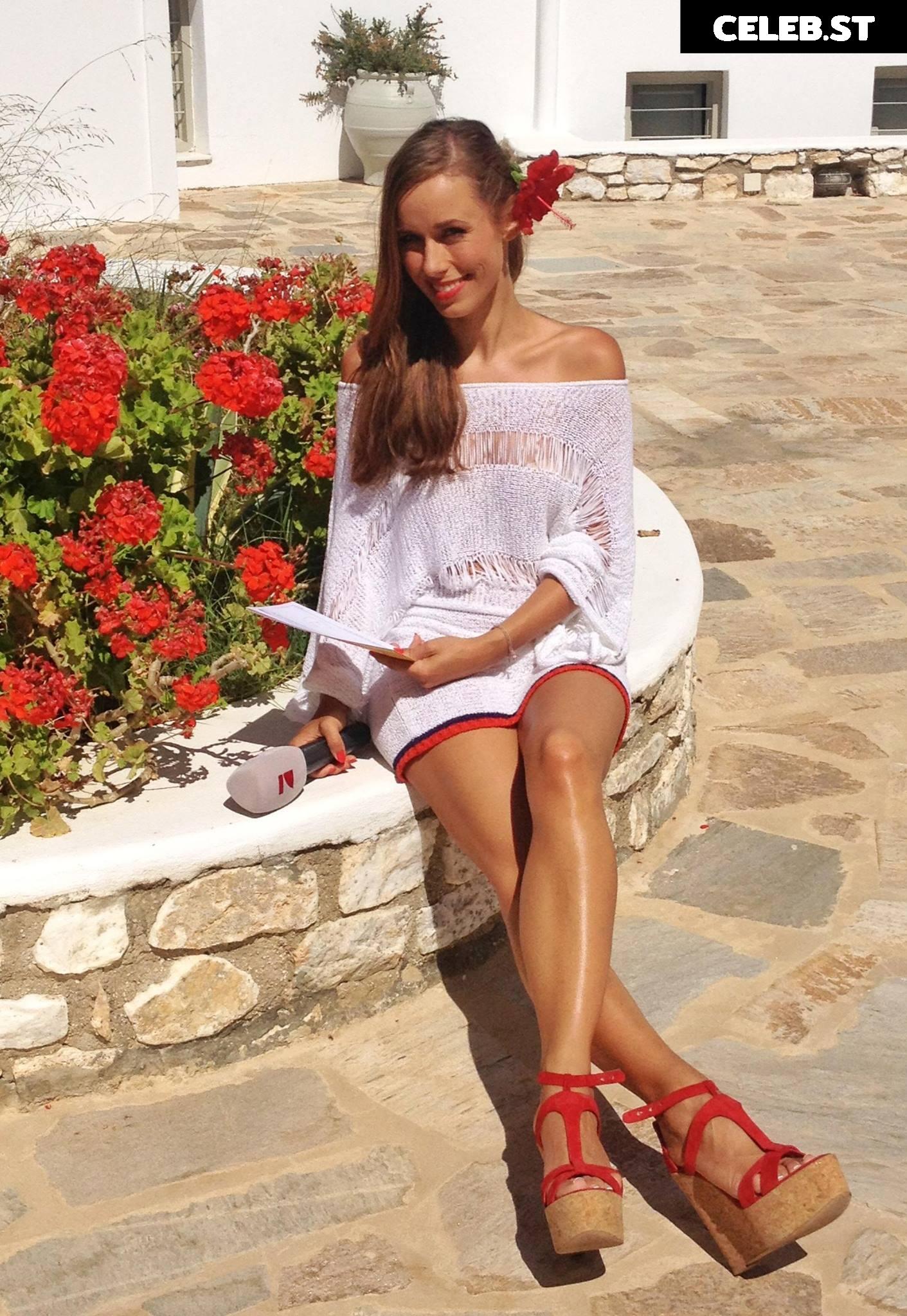 Annemarie Carpendale Image 2021149