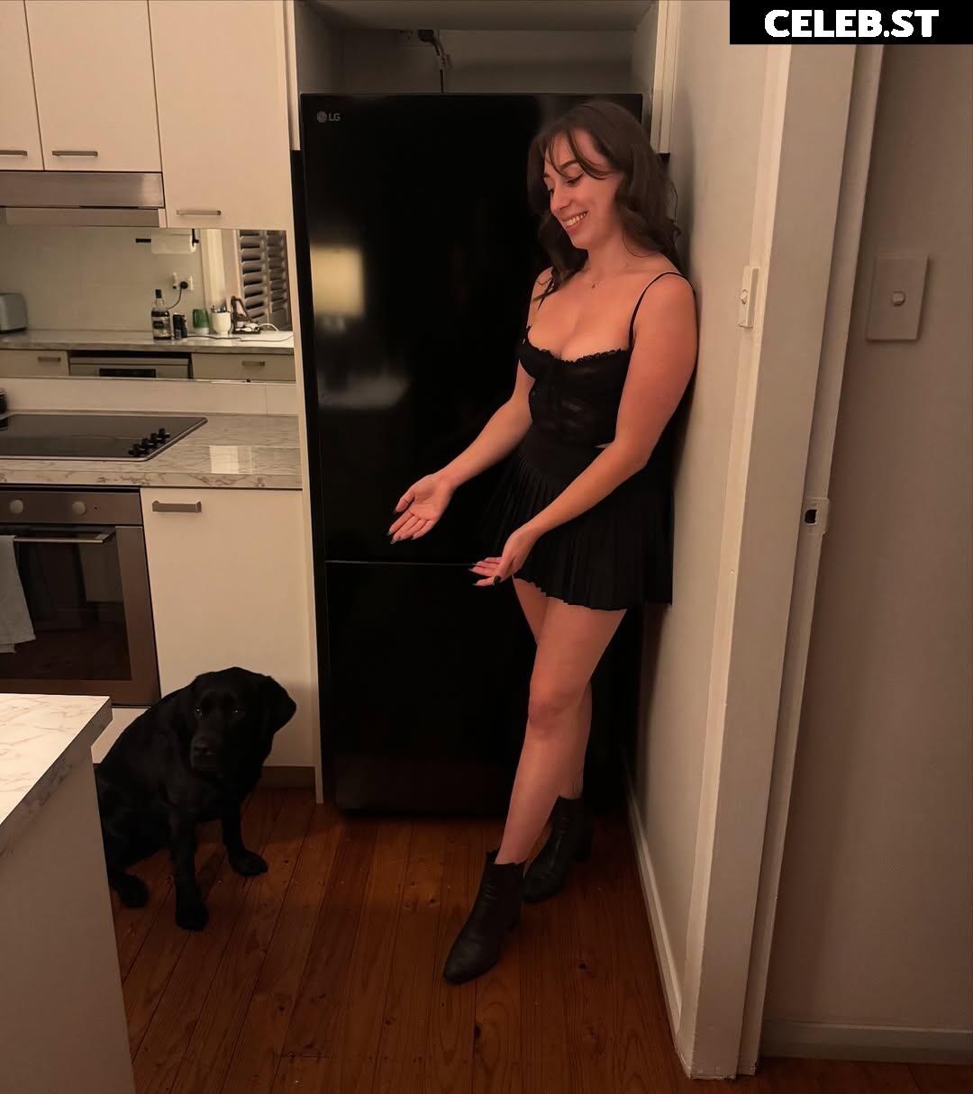 Abby boom / abbyboomofficial Image 20211259