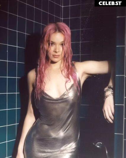 Hailee Steinfeld Image 2022509