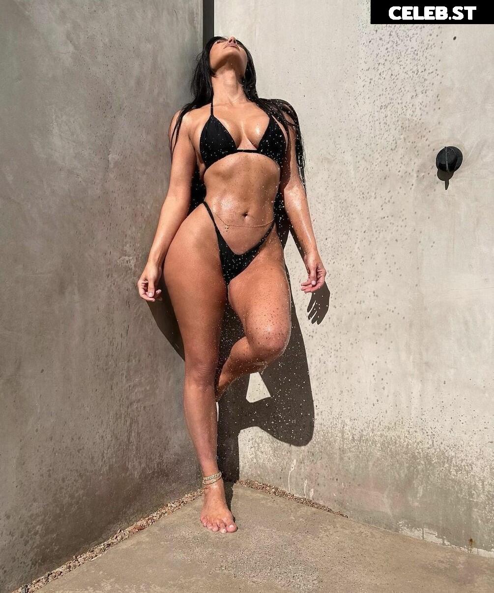 Kim Kardashian Image 2023595