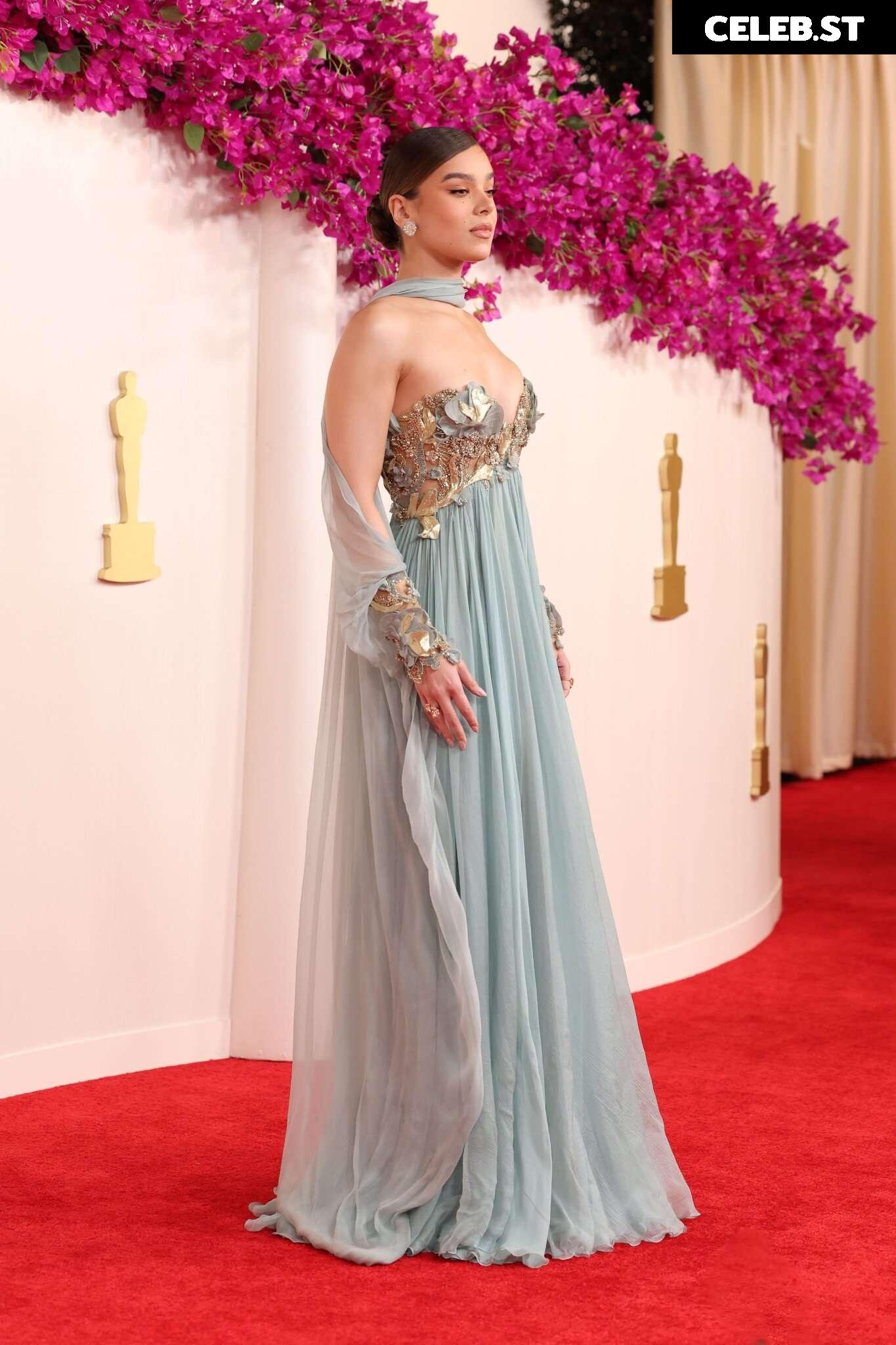 Hailee Steinfeld Image 2020436