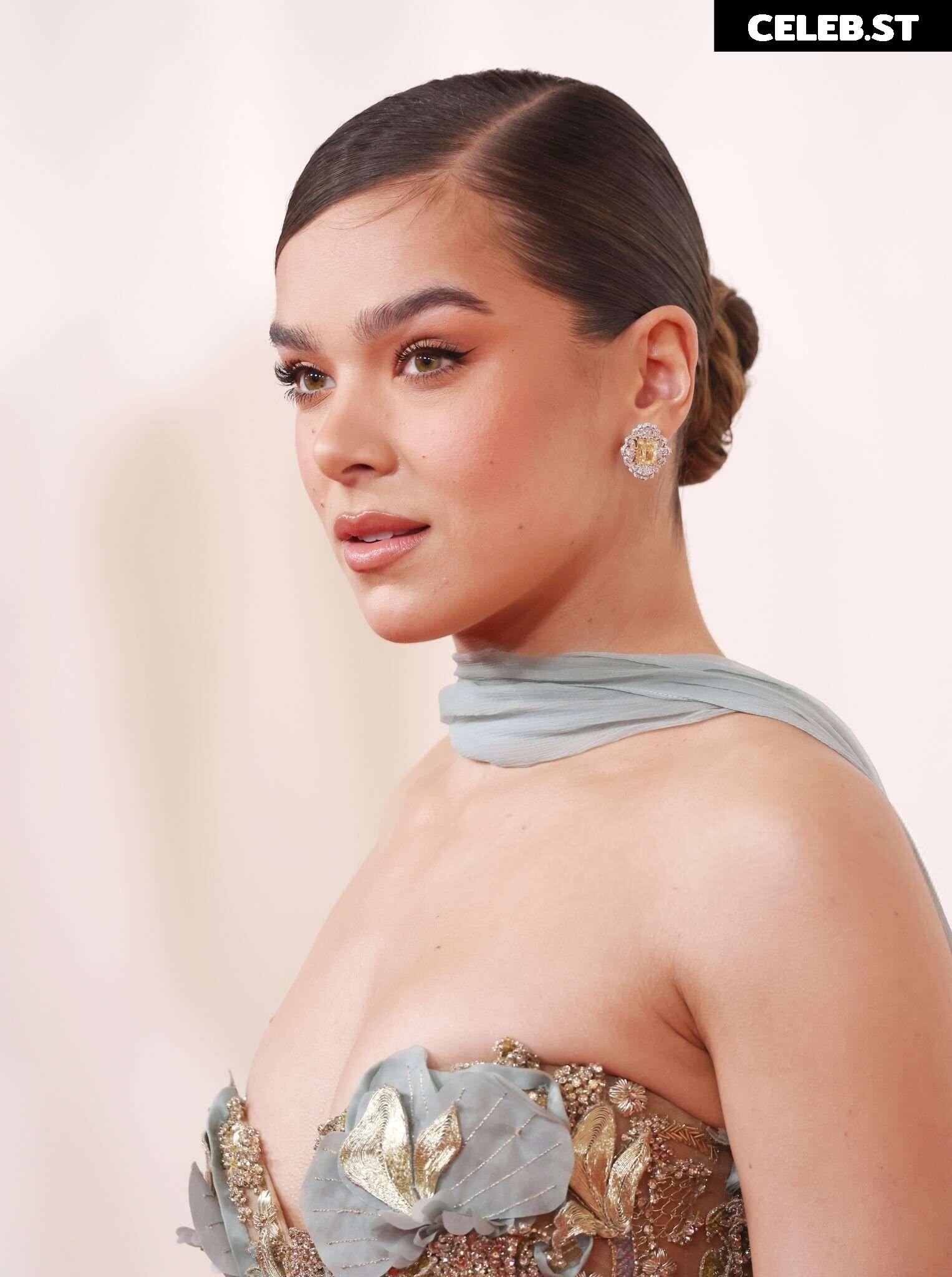 Hailee Steinfeld Image 2020703