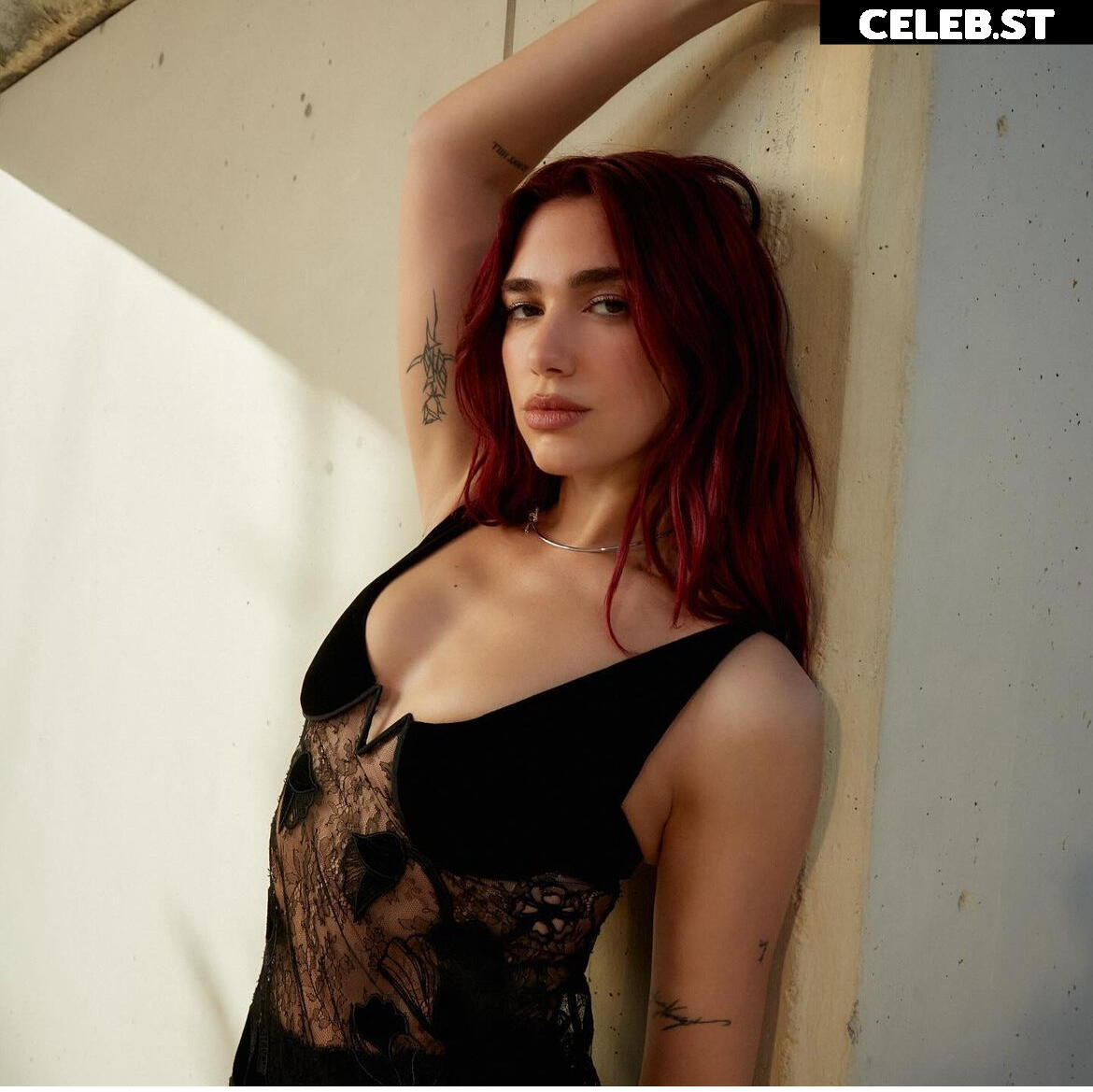 Dua Lipa Image 2020374