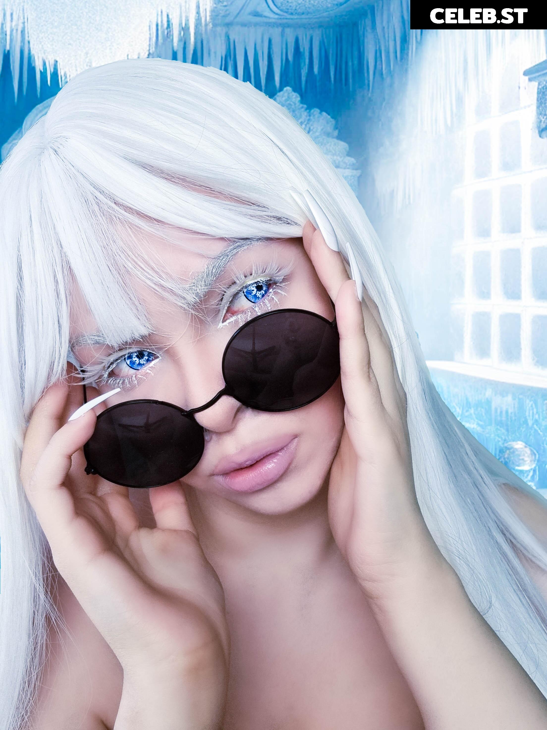 glitchedegirlcosplay/glitchedegirl Image 20288512
