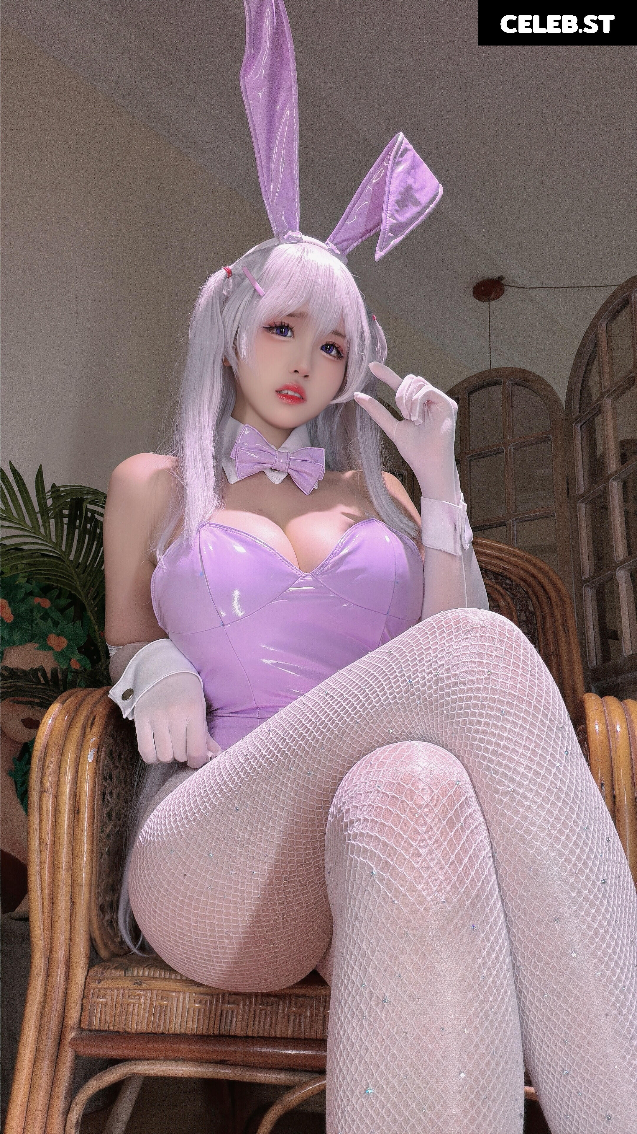 mikomikoww or Miko Image 20284751